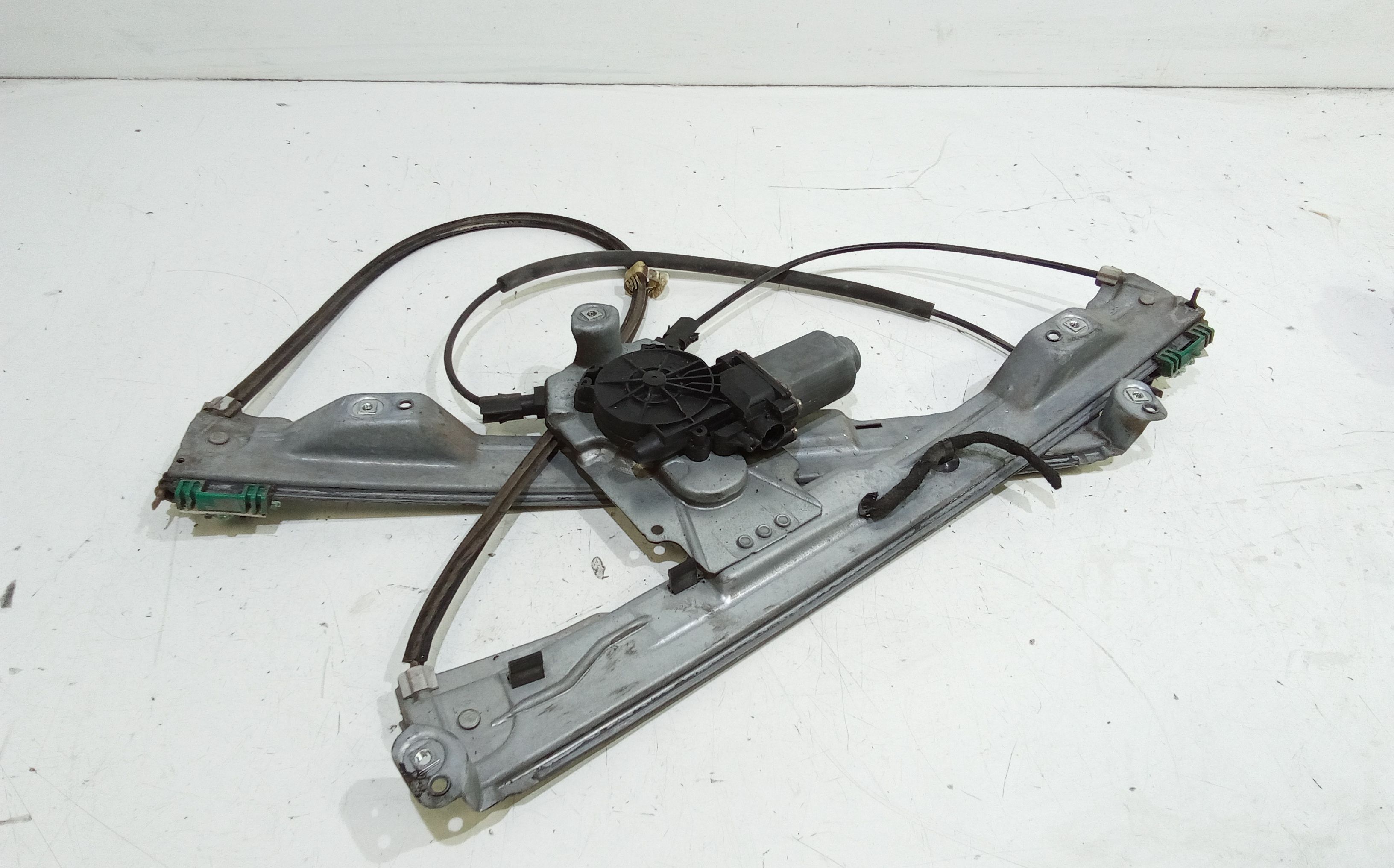 Alzacristallo Porta Ant. Destro 8200291628 Usato