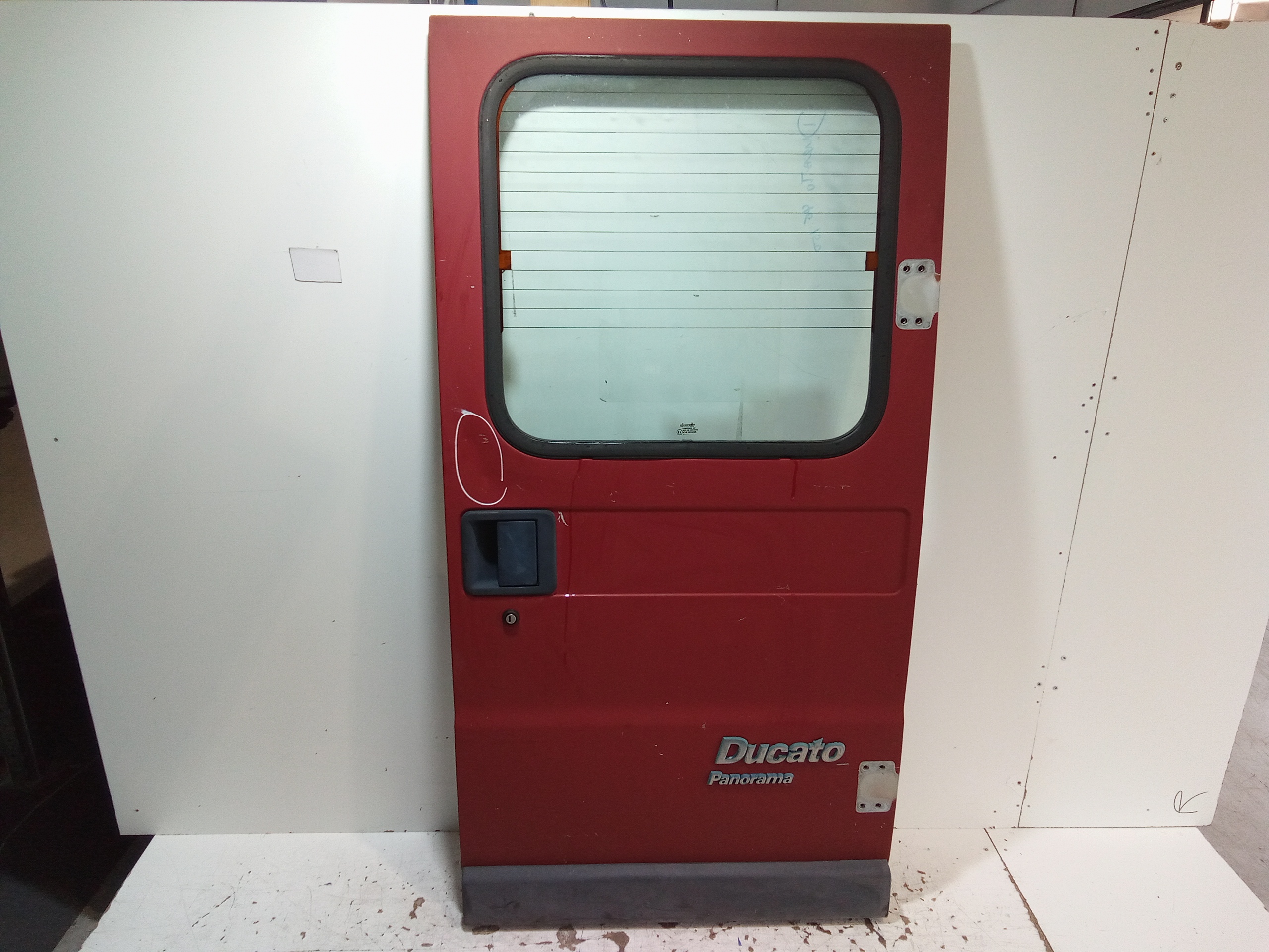 Porta Carico Post. A Battente Destro Usato