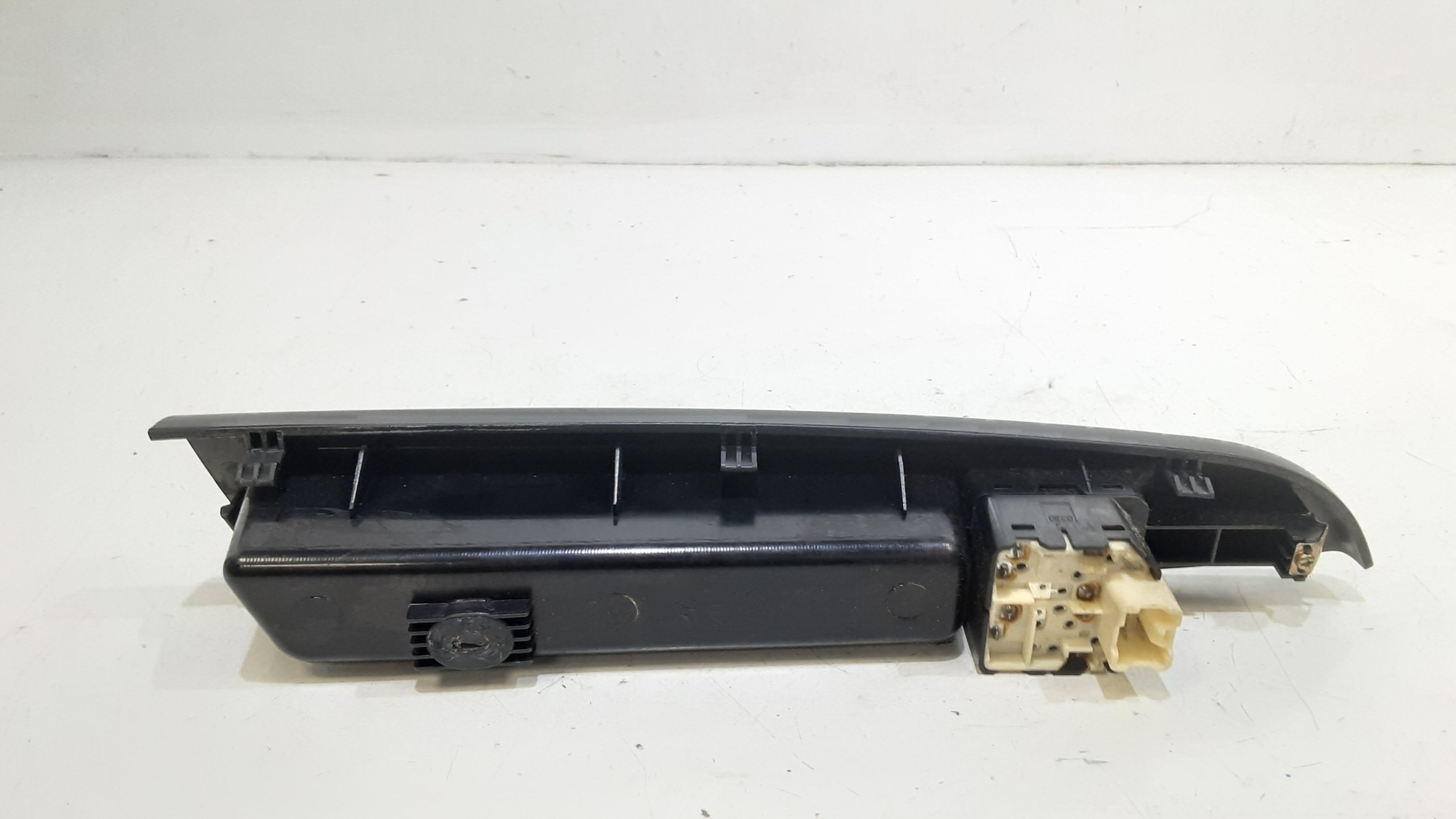 Interruttore Alzacristalli Porta Ant. Sinistro 96602501 Usato