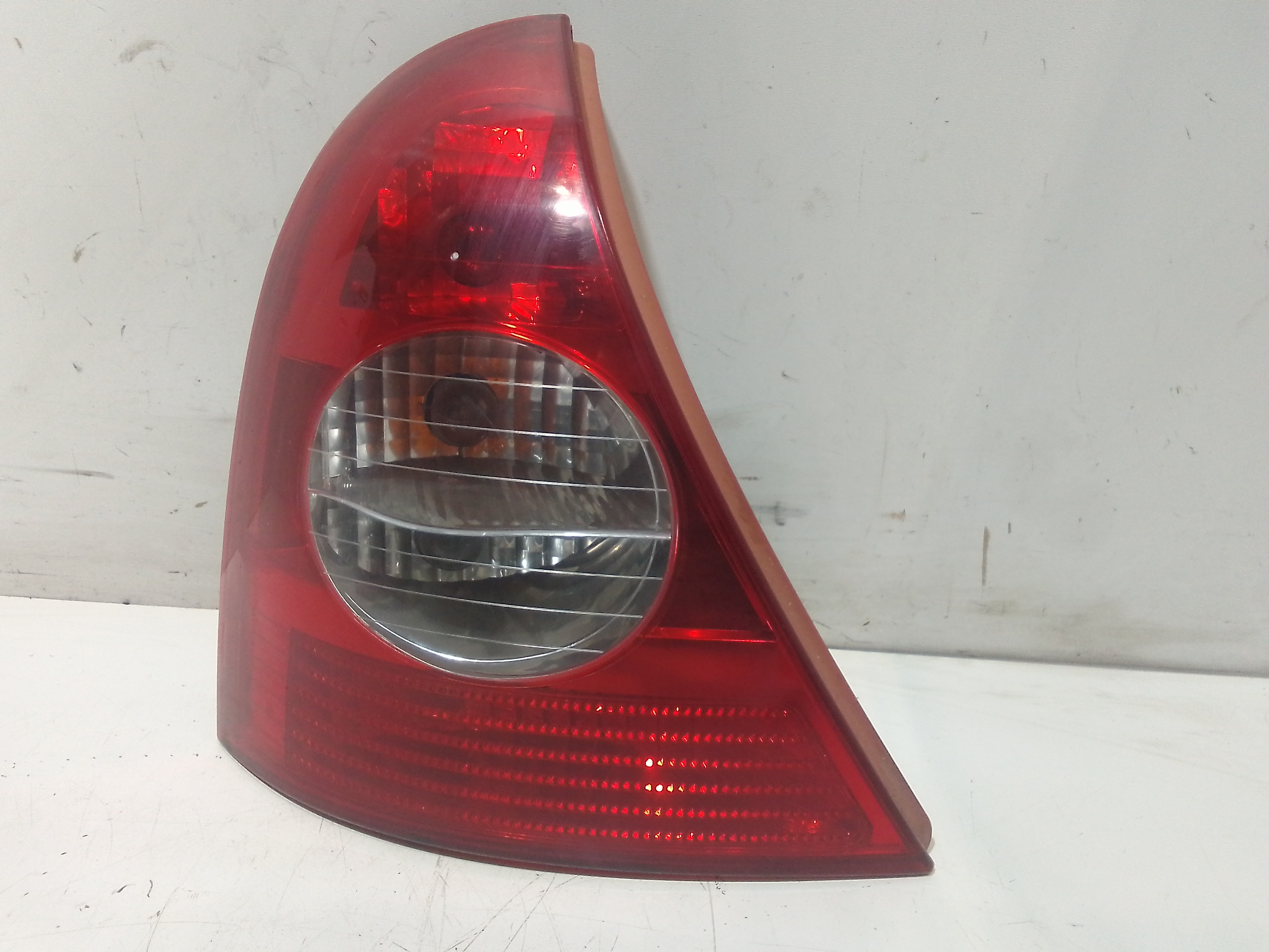 Fanale Post. Sinistro 8200917488 Usato