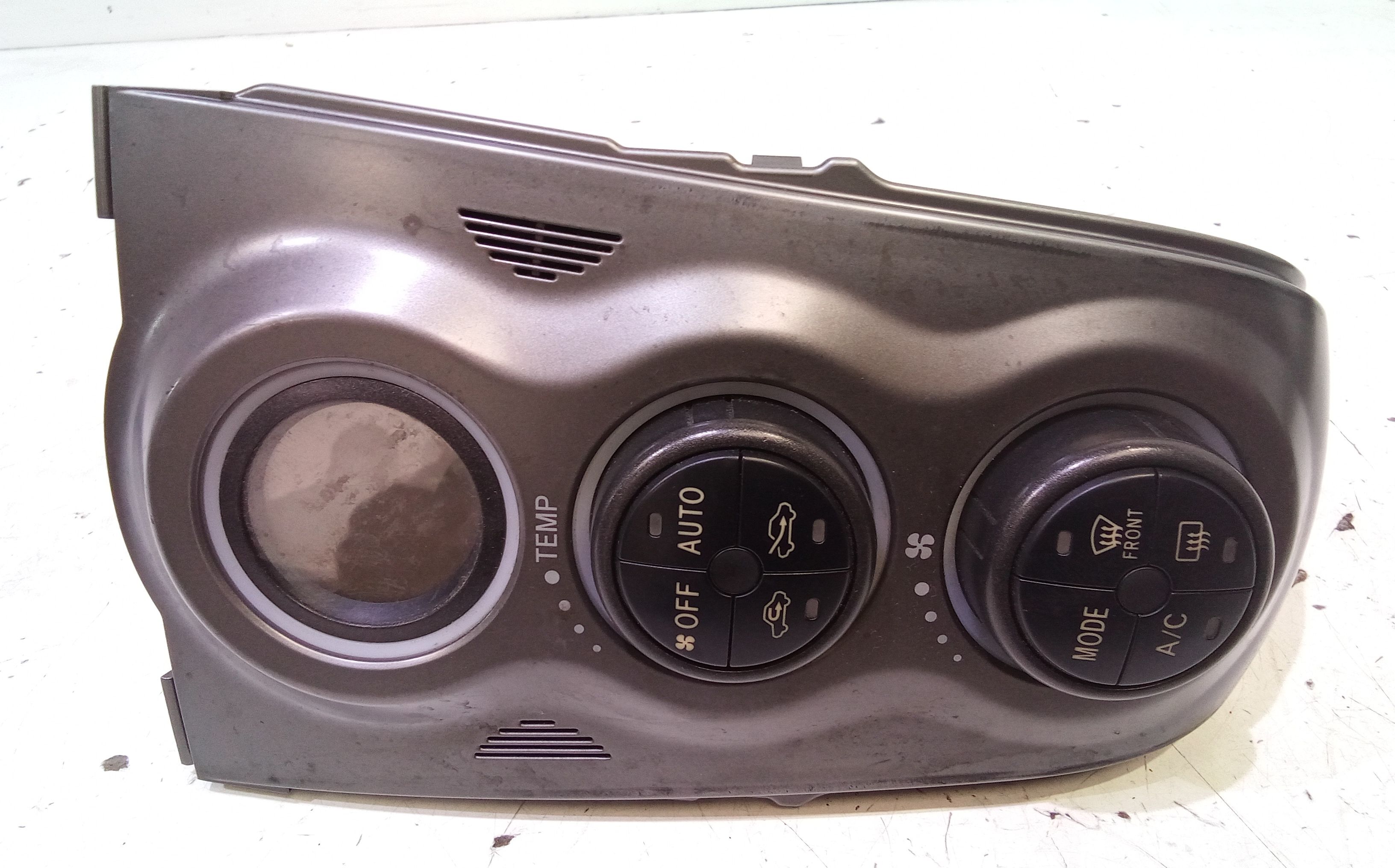 Blocco Comando Climatizzazione 5590052490B0 Usato