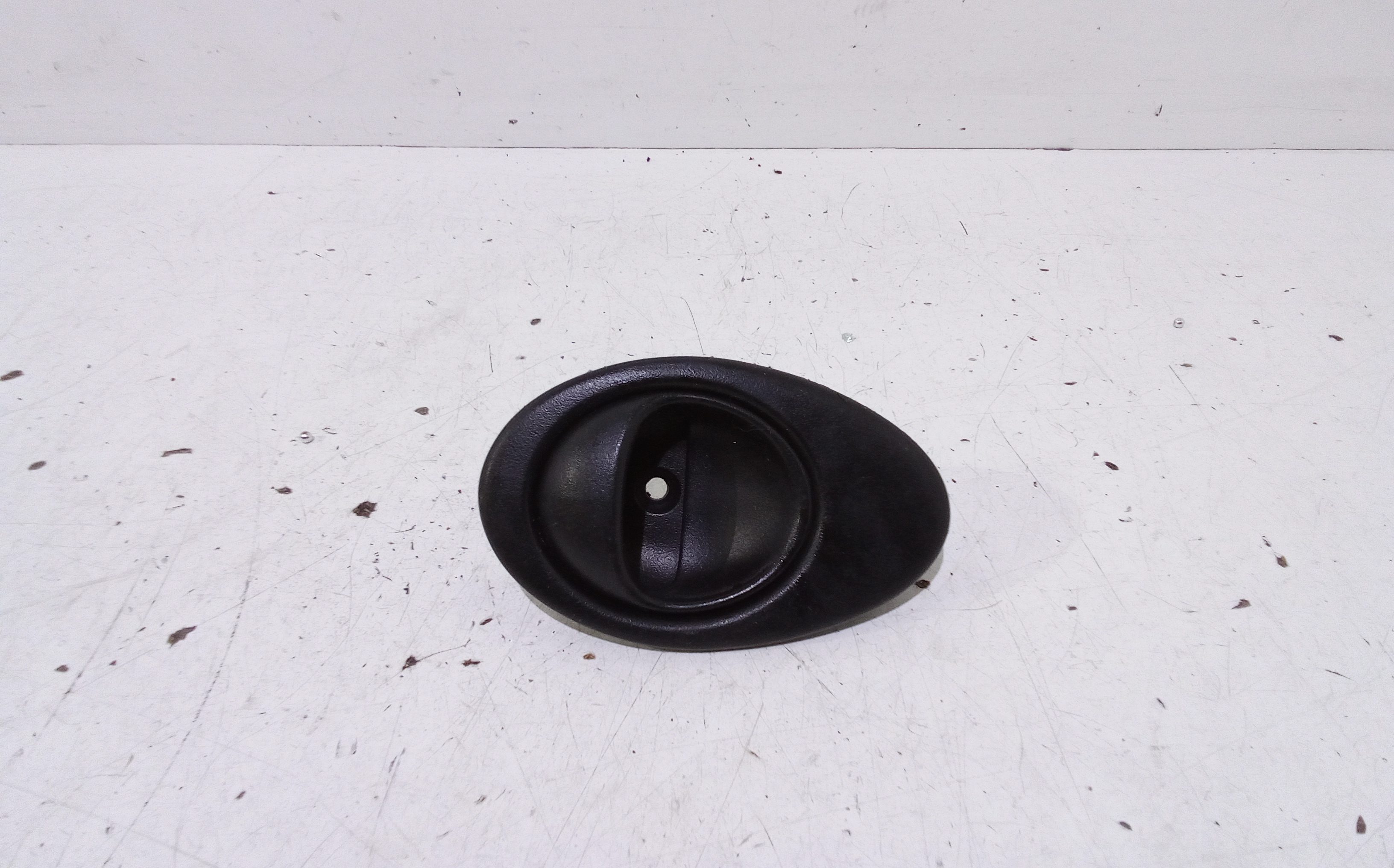 Maniglia Int. Apertura Porta Ant. Sinistro 96601585 Usato