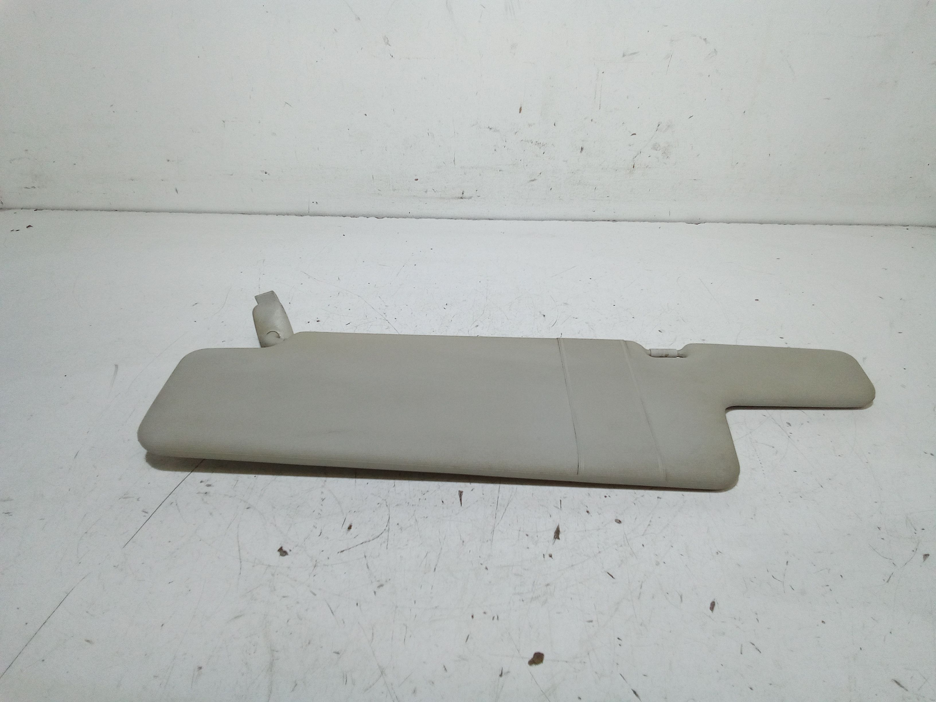 Aletta Parasole Parabrezza Sinistro 6Y1857551SX14 Usato