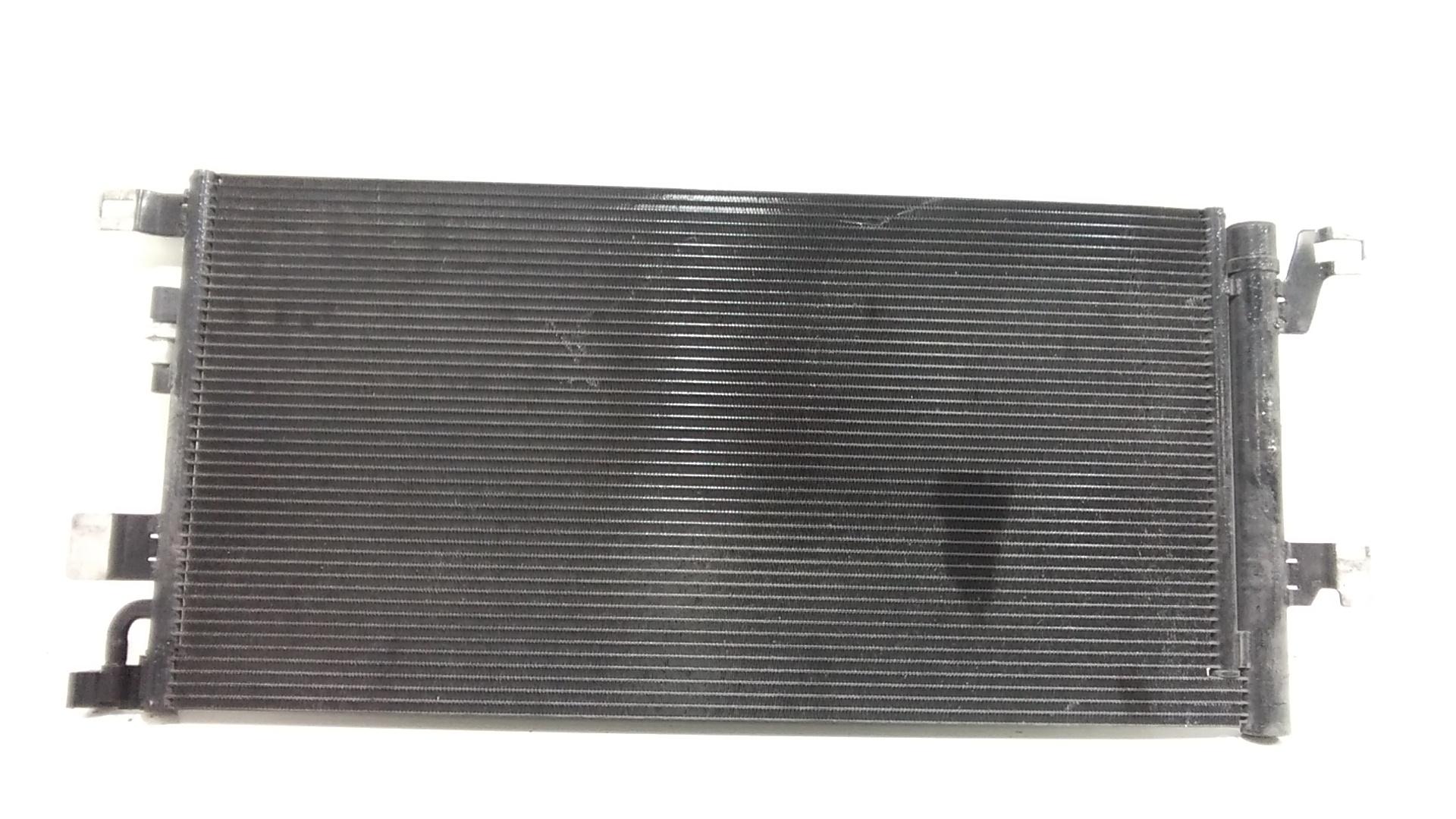 Radiatore Riscaldamento 4M0898037C Usato