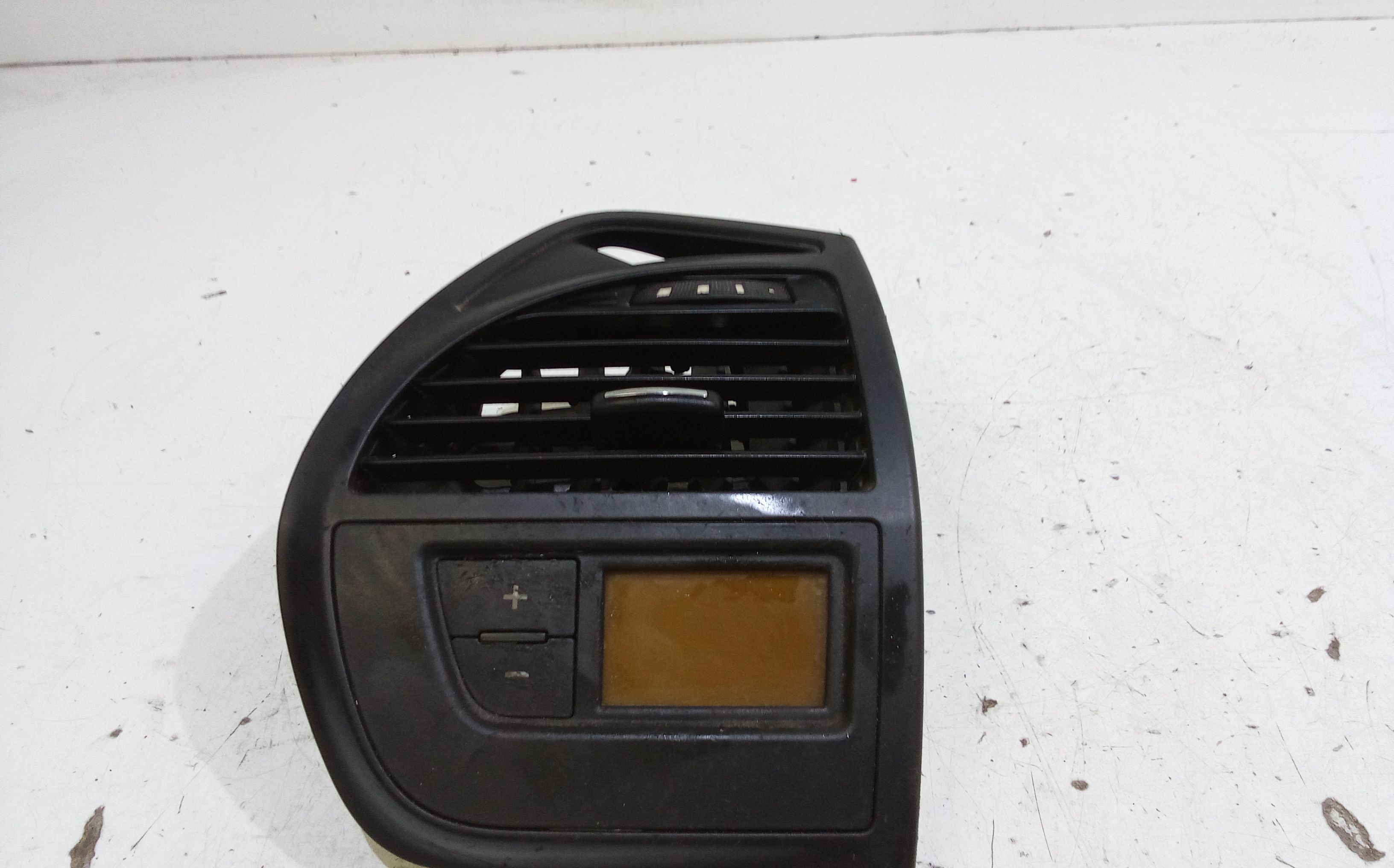 Condotto Aria Bocchette Lat. Cruscotto Destro 9678313880 Usato