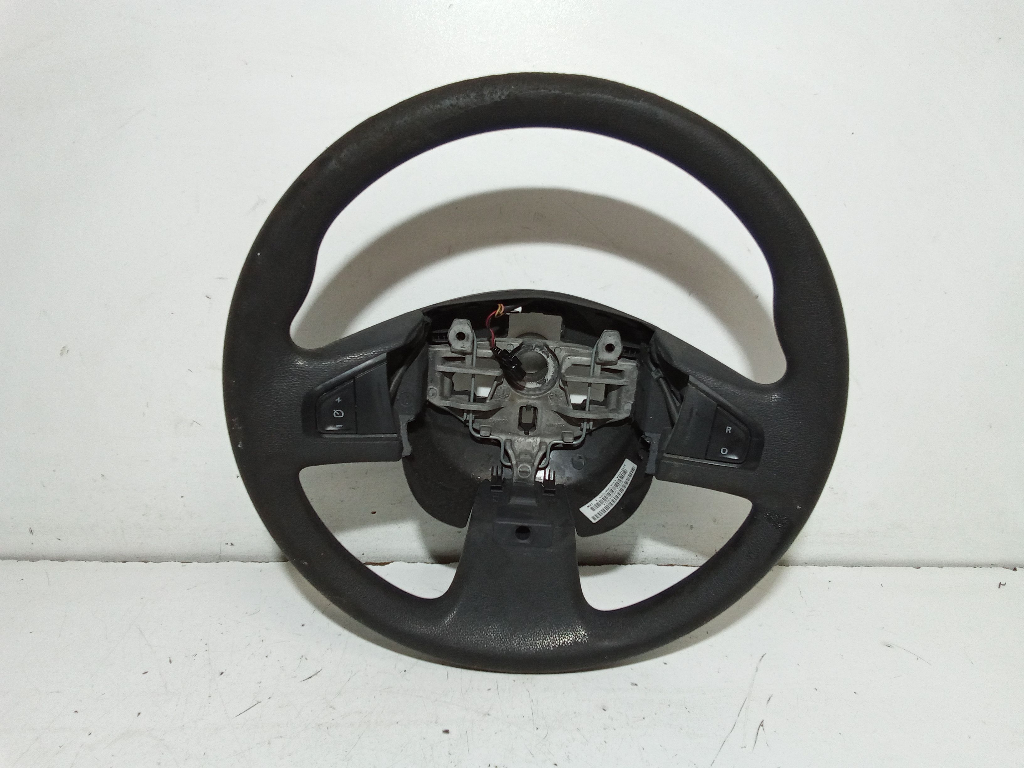 Volante 484001175R Usato