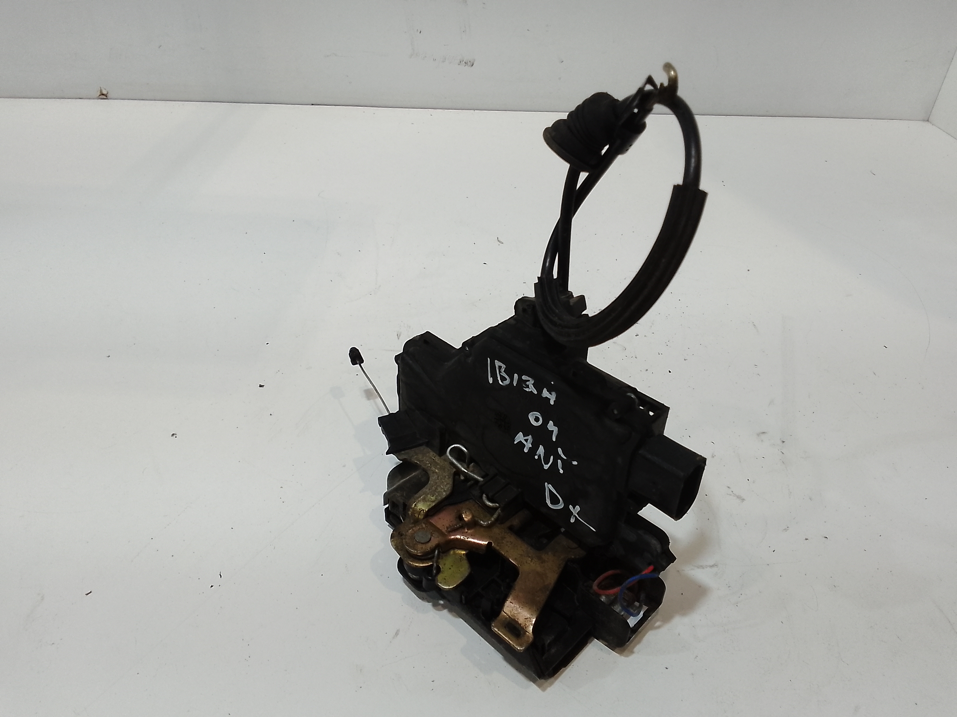 Serratura Porta Ant. Destro 3B1837016BR Usato