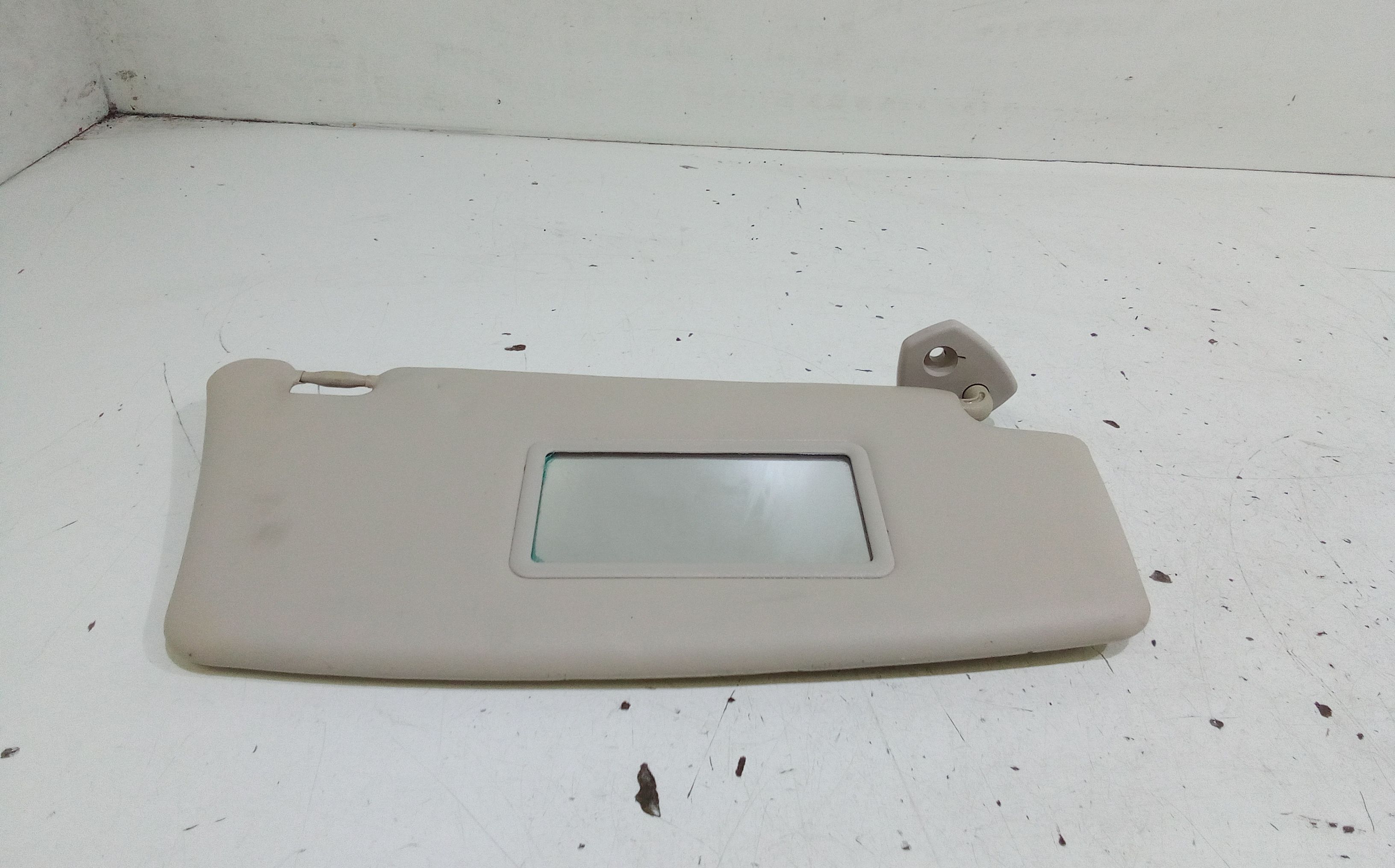 Aletta Parasole Parabrezza Destro Usato