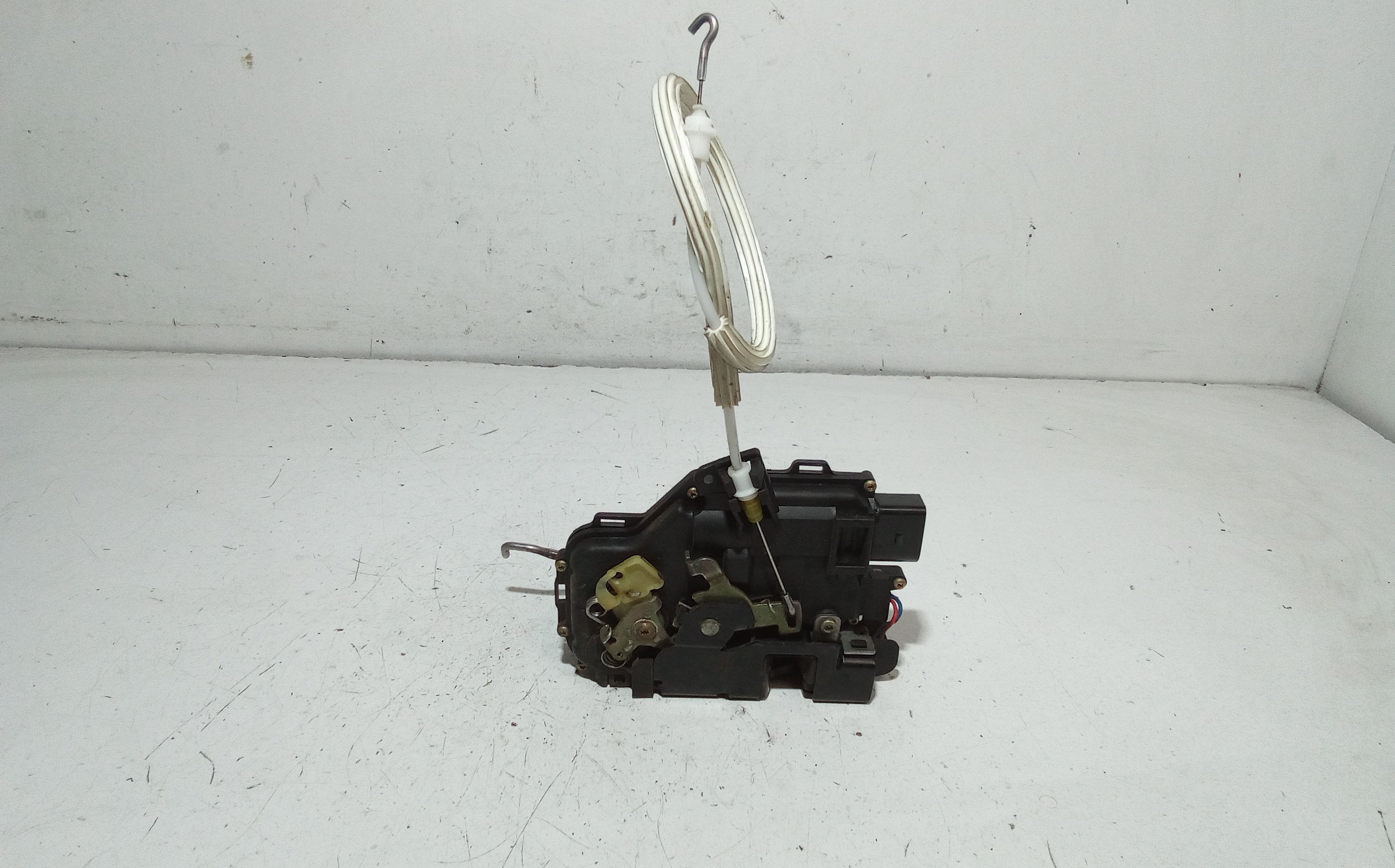 Serratura Porta Ant. Sinistro 401837015 Usato