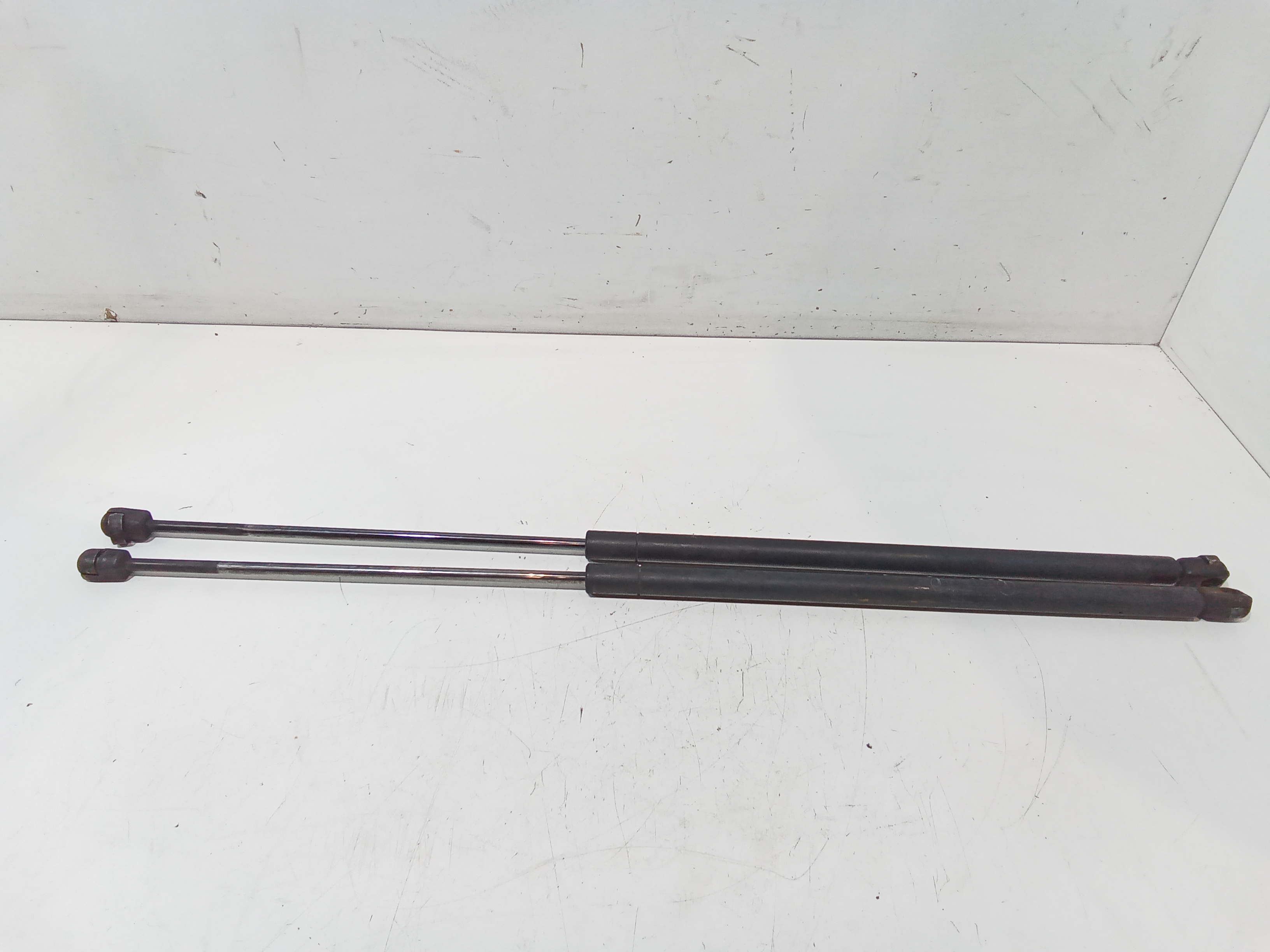 Cerniera Cofano Post. Destro Usato