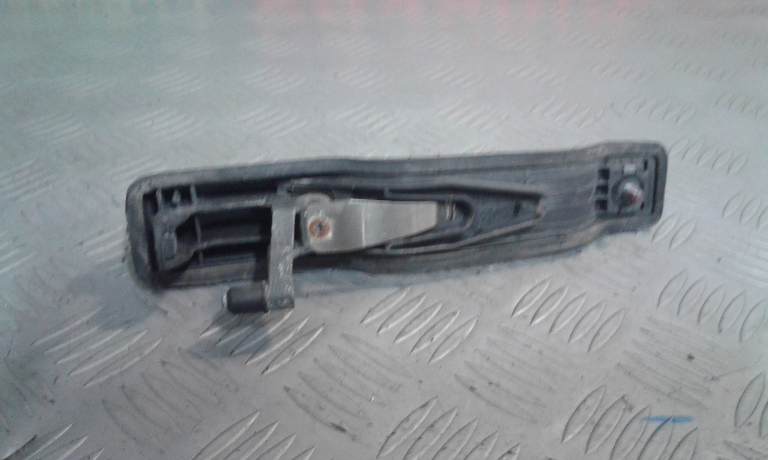 Maniglia Porta Post. Destro 46401011 Usato