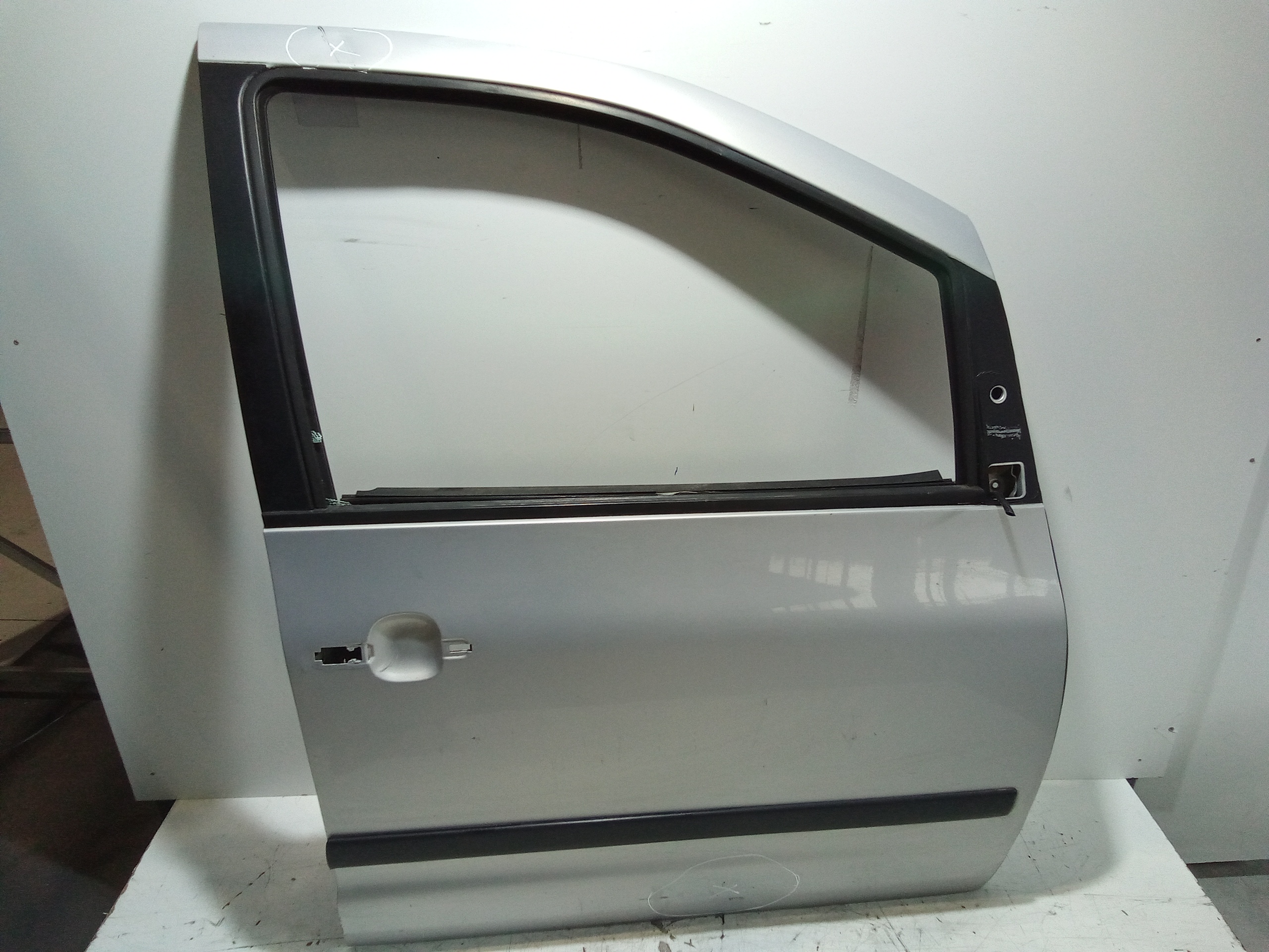 Porta Ant. Destro 1373886 Usato