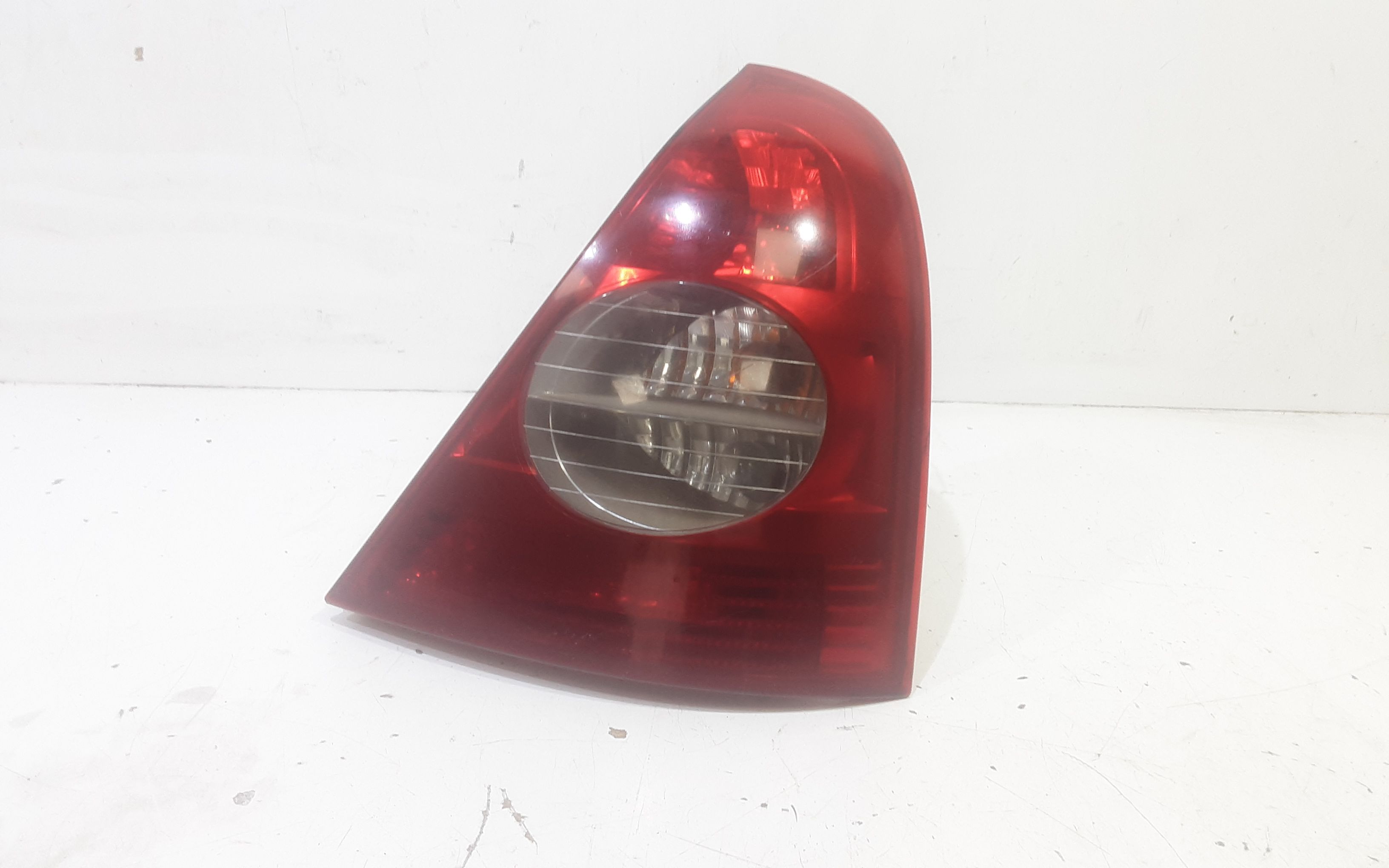 Fanale Post. Destro 8200917487 Usato