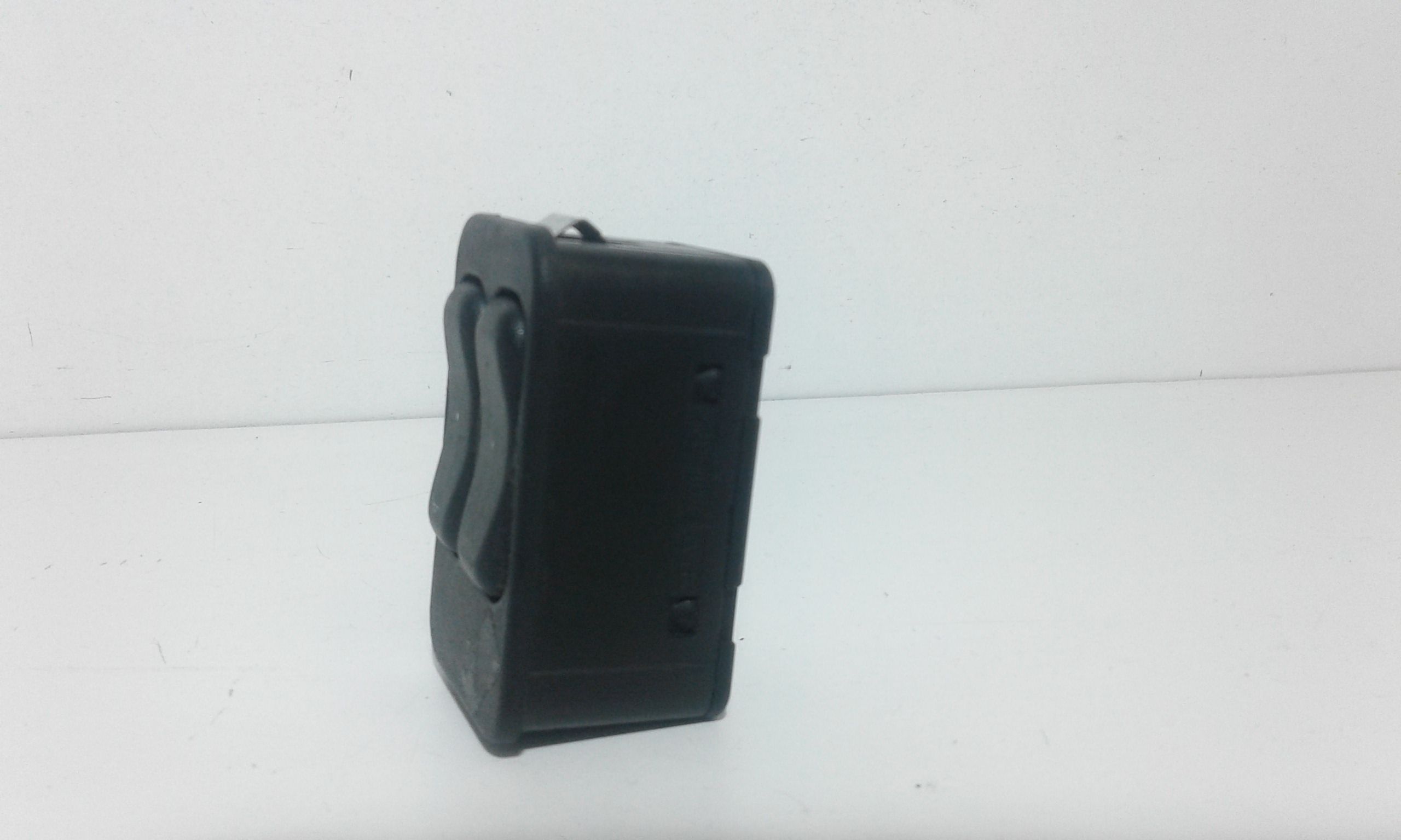 Interruttore Alzacristalli Porta Ant. Sinistro Usato