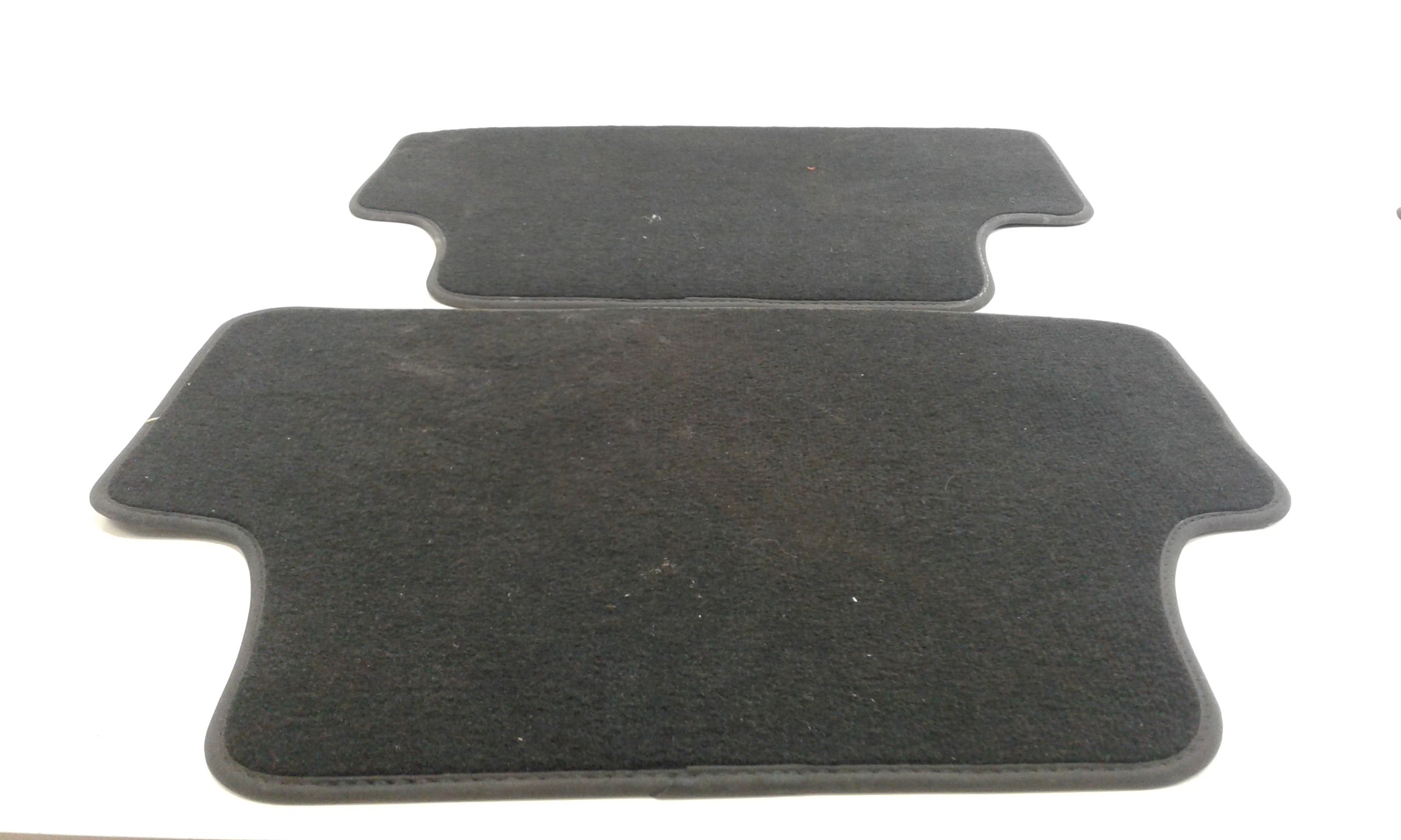 Tappetino Ant. Lat. Destro,tappetino Ant. Lat. Sinistro Usato