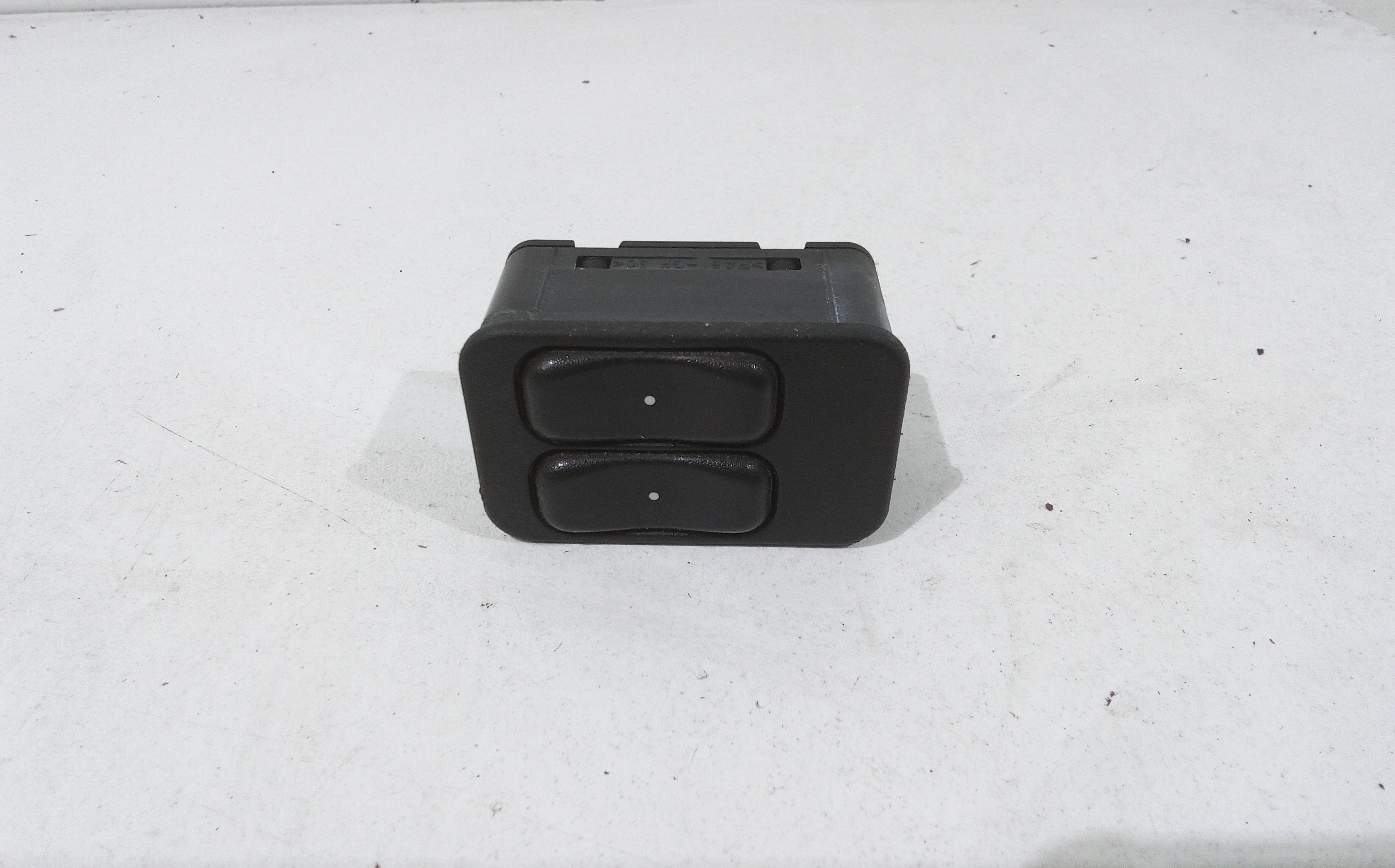 Interruttore Alzacristalli Porta Ant. Sinistro Usato