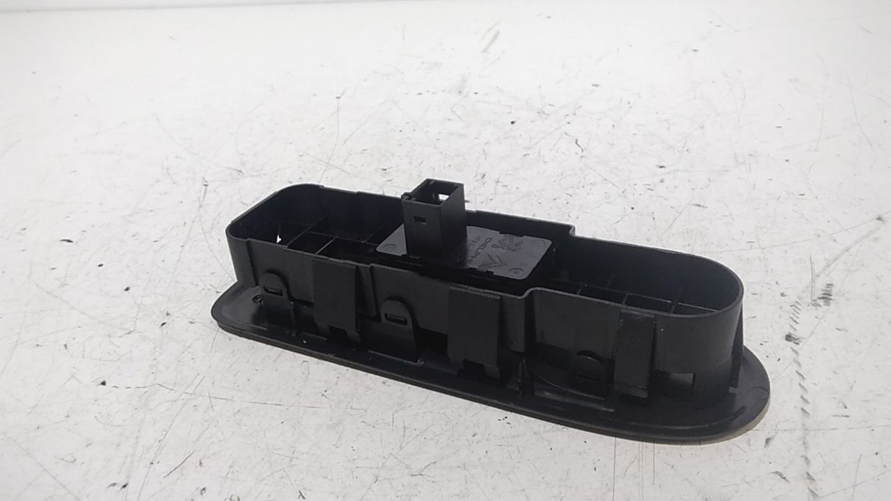 Interruttore Alzacristalli Porta Ant. Destro Usato