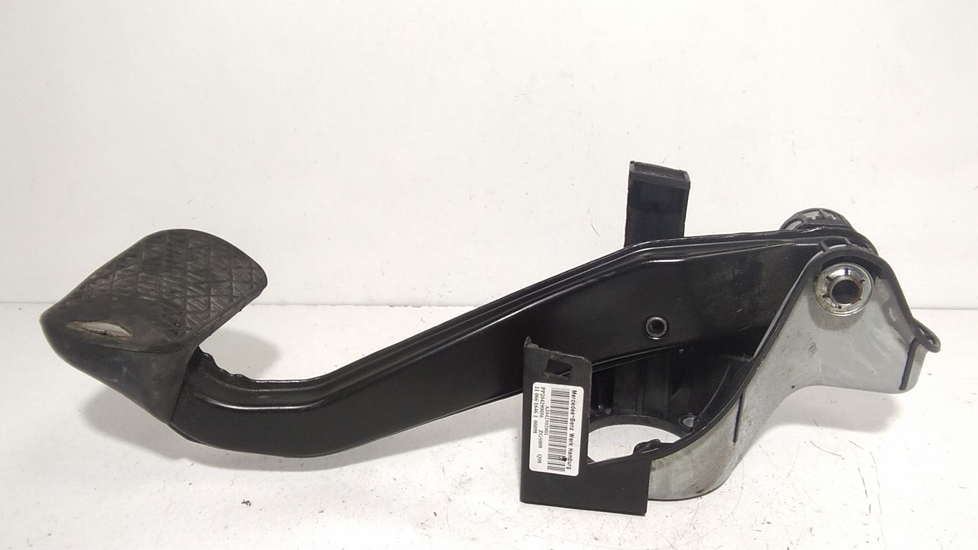 Pedale Freno A2042902001 Usato