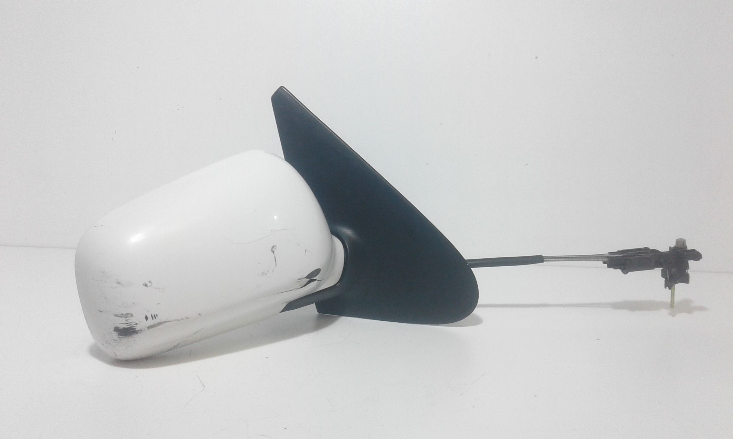 Retrovisore Est. Destro Usato