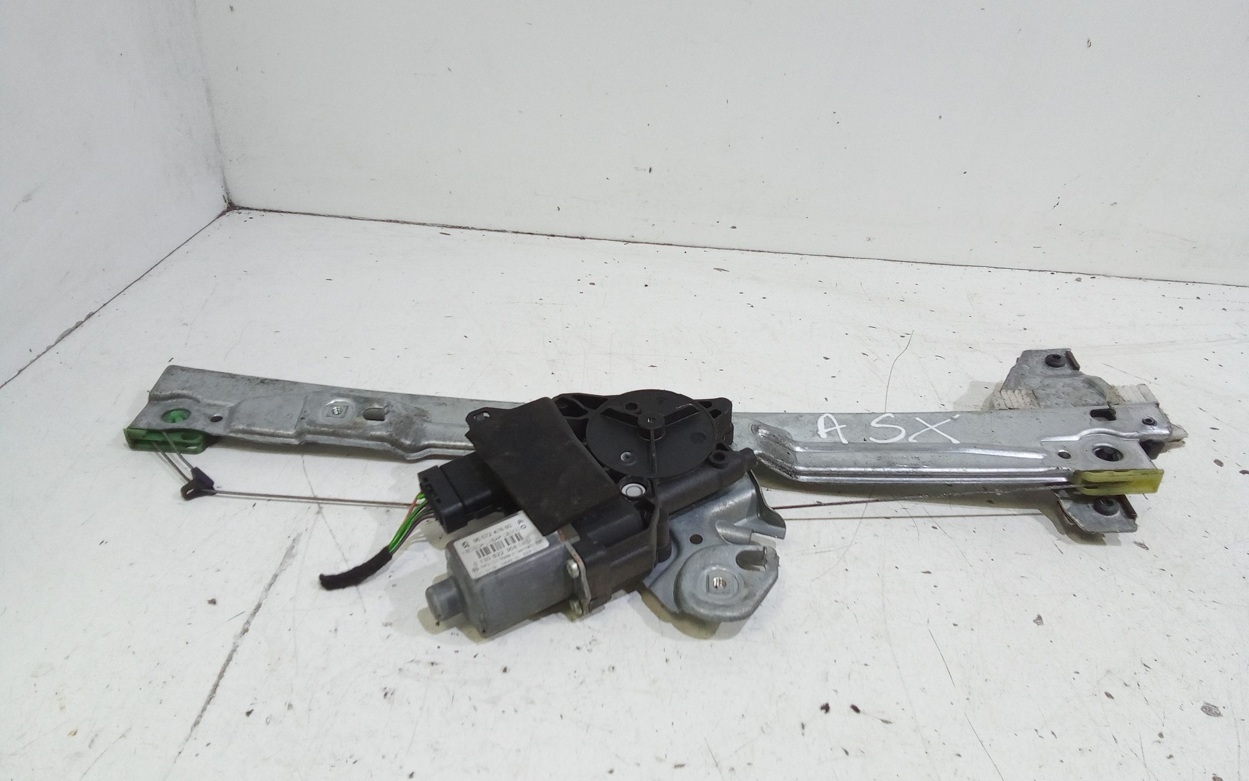 Alzacristallo Porta Ant. Sinistro Usato