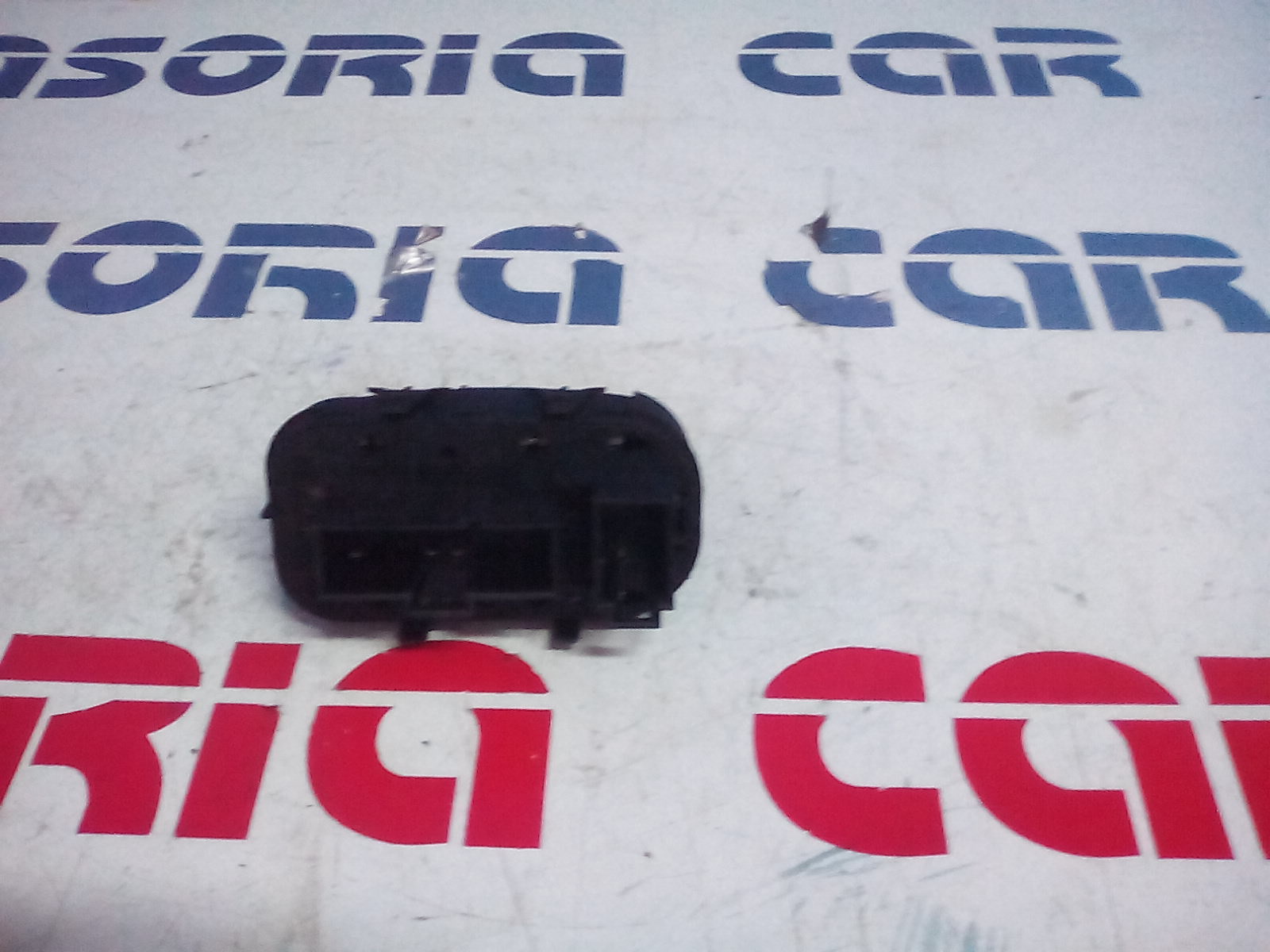 Interruttore Alzacristalli Porta Ant. Sinistro Usato