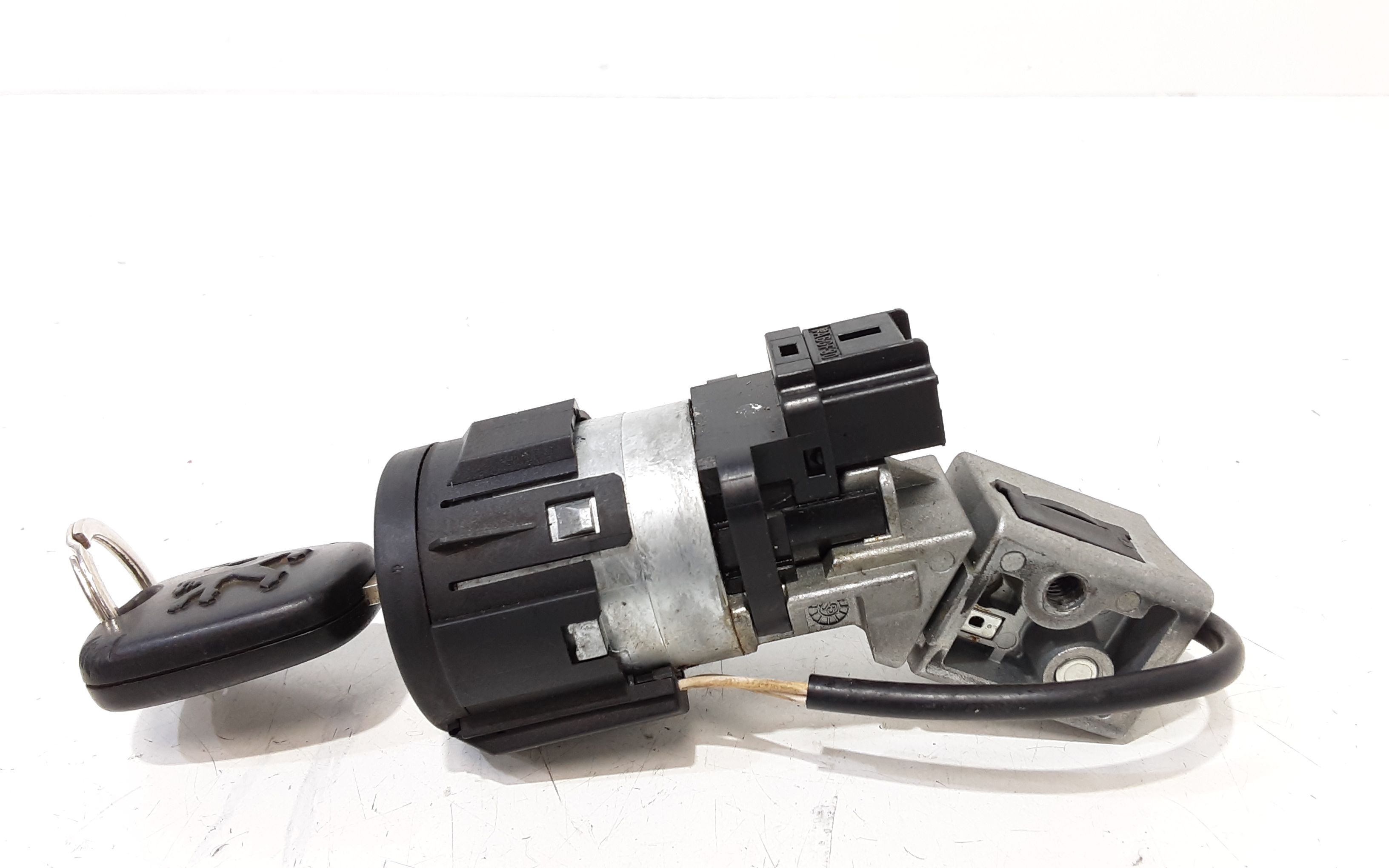 Commutatore Avviamento Con Cilindretti Serrature Usato