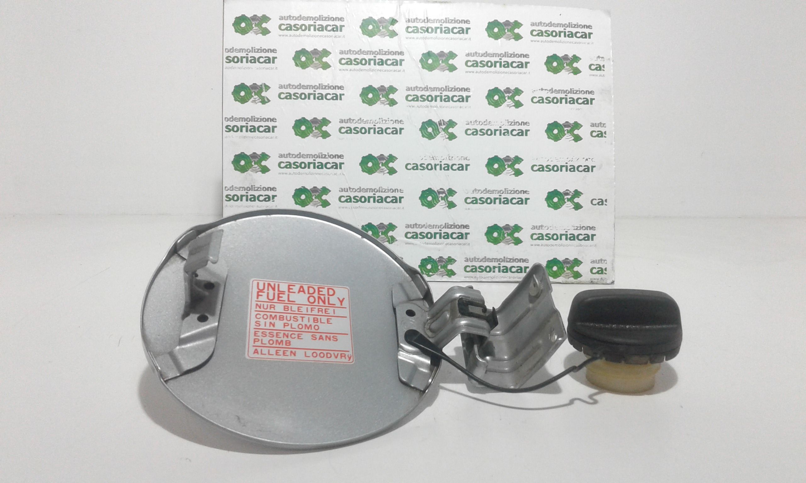 Sportello Carburante 78830AX005 Usato