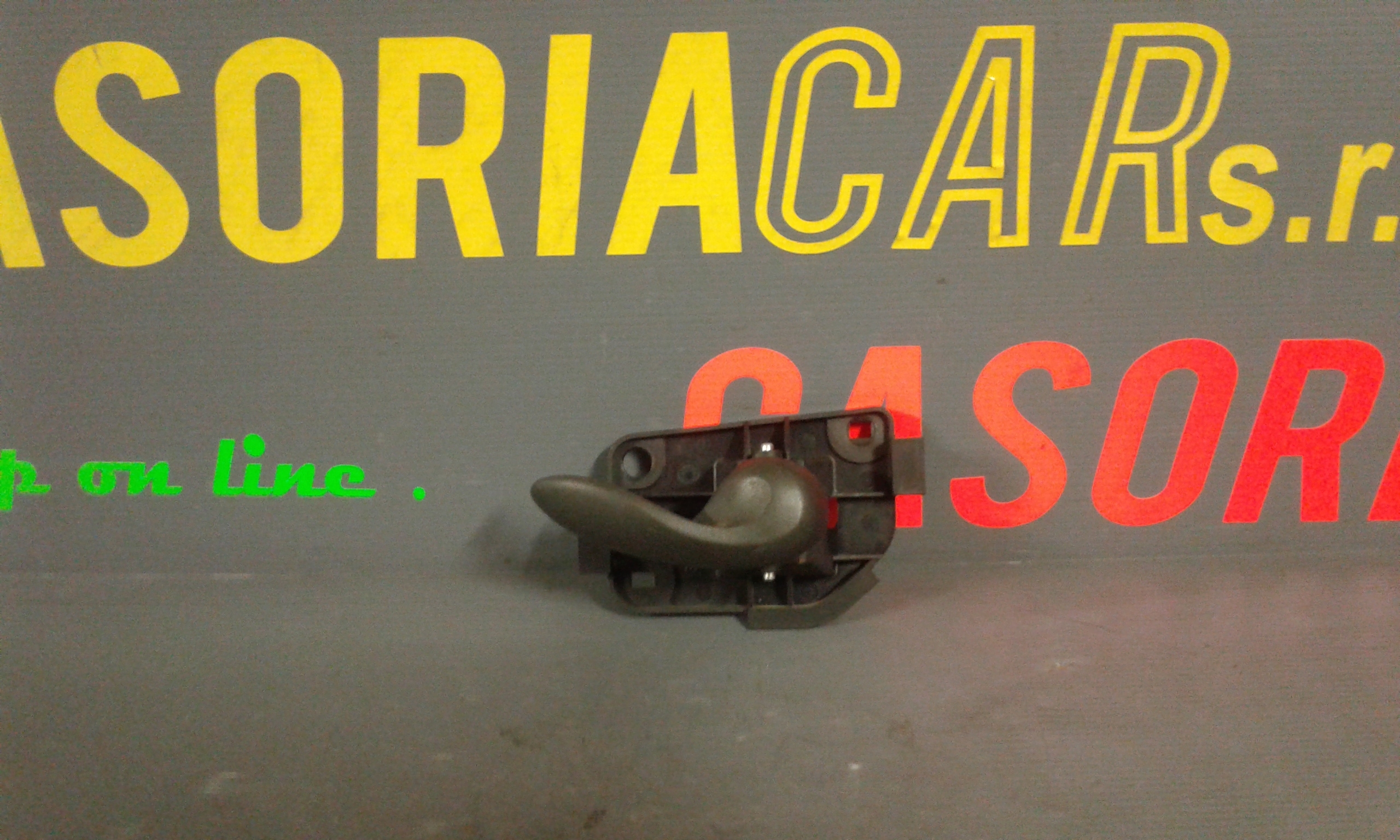 Maniglia Int. Apertura Porta Ant. Destro Usato