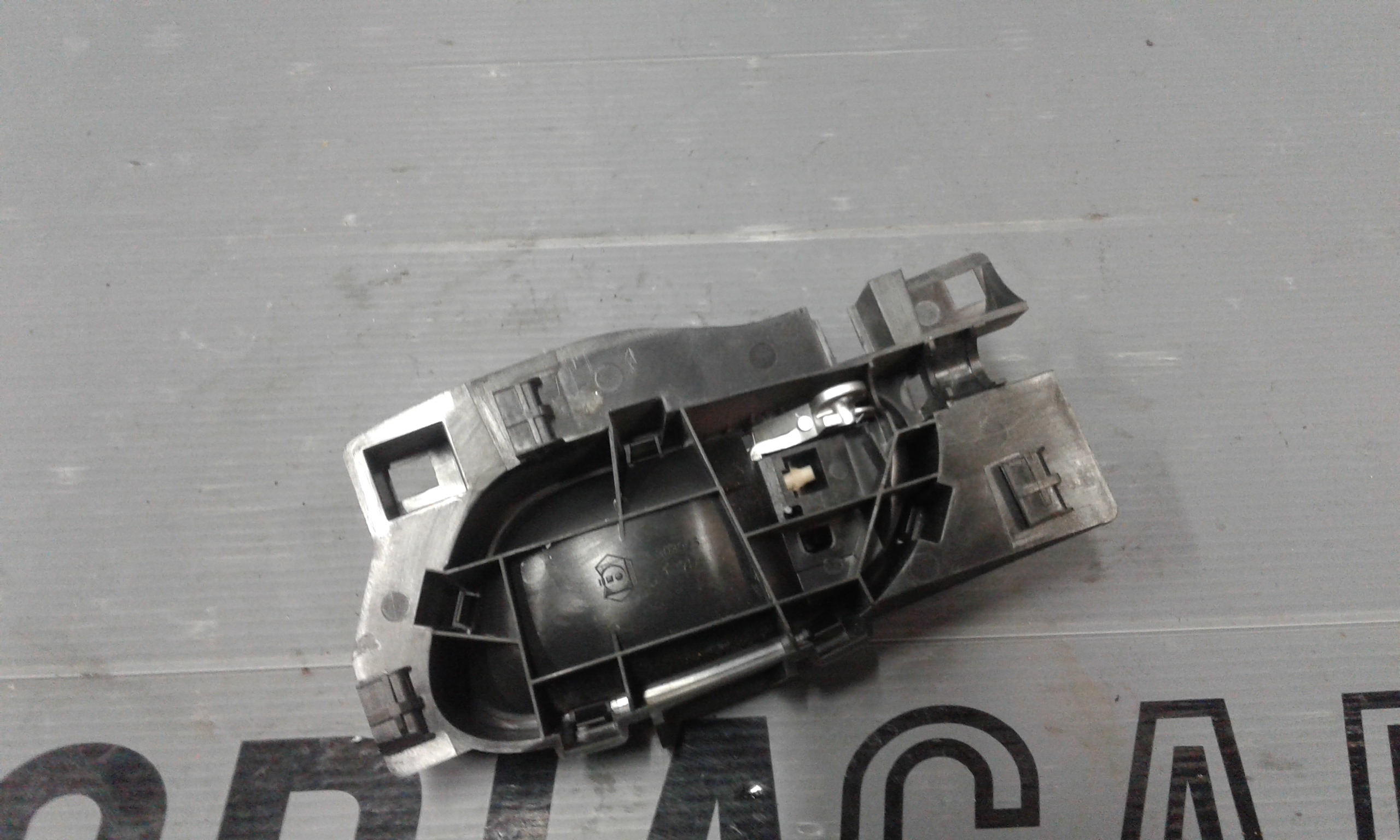 Maniglia Int. Apertura Porta Ant. Destro Usato