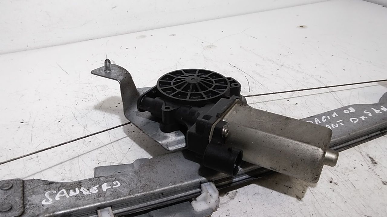 Alzacristallo Porta Ant. Destro 8200733825 Usato