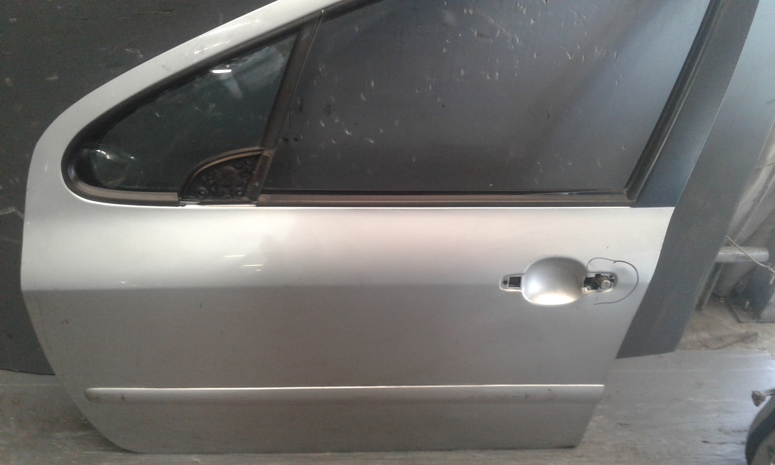 Porta Ant. Sinistro 9002S6 Usato