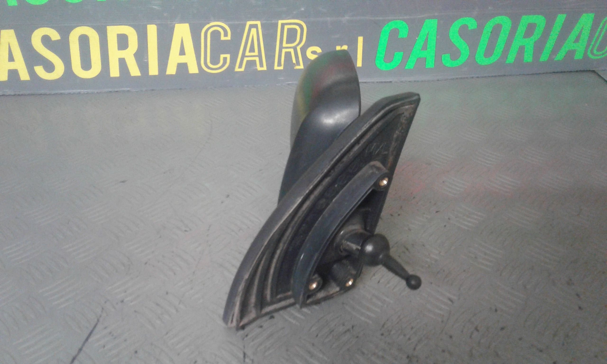 Retrovisore Est. Destro 8762006101CA Usato