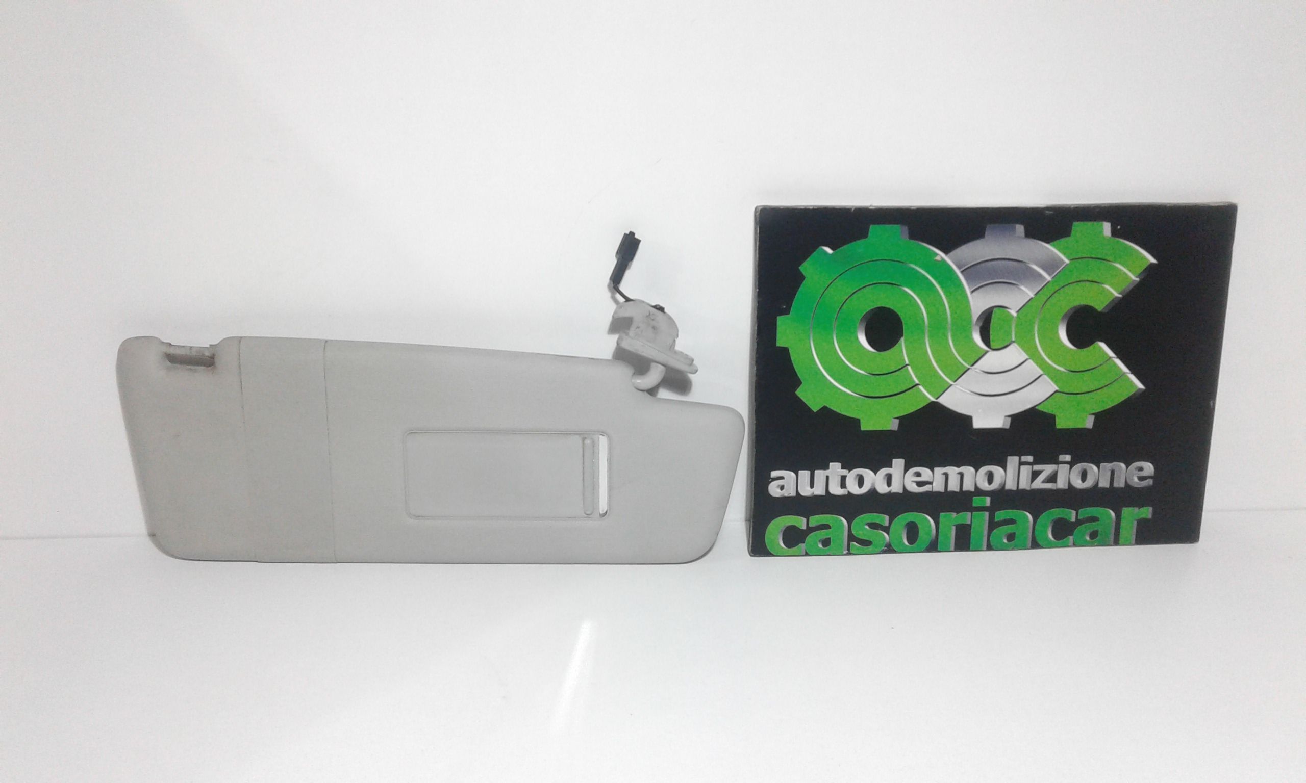 Aletta Parasole Parabrezza Destro 1T0857552F2F4 Usato