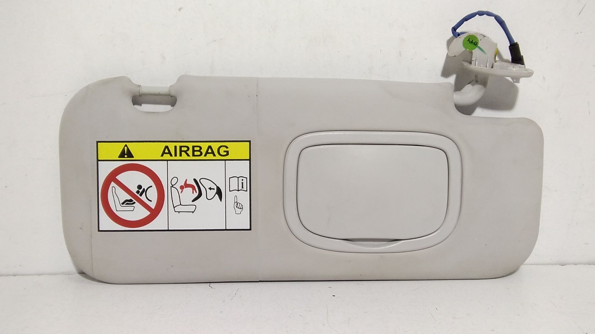 Aletta Parasole Parabrezza Destro 735670014 Usato