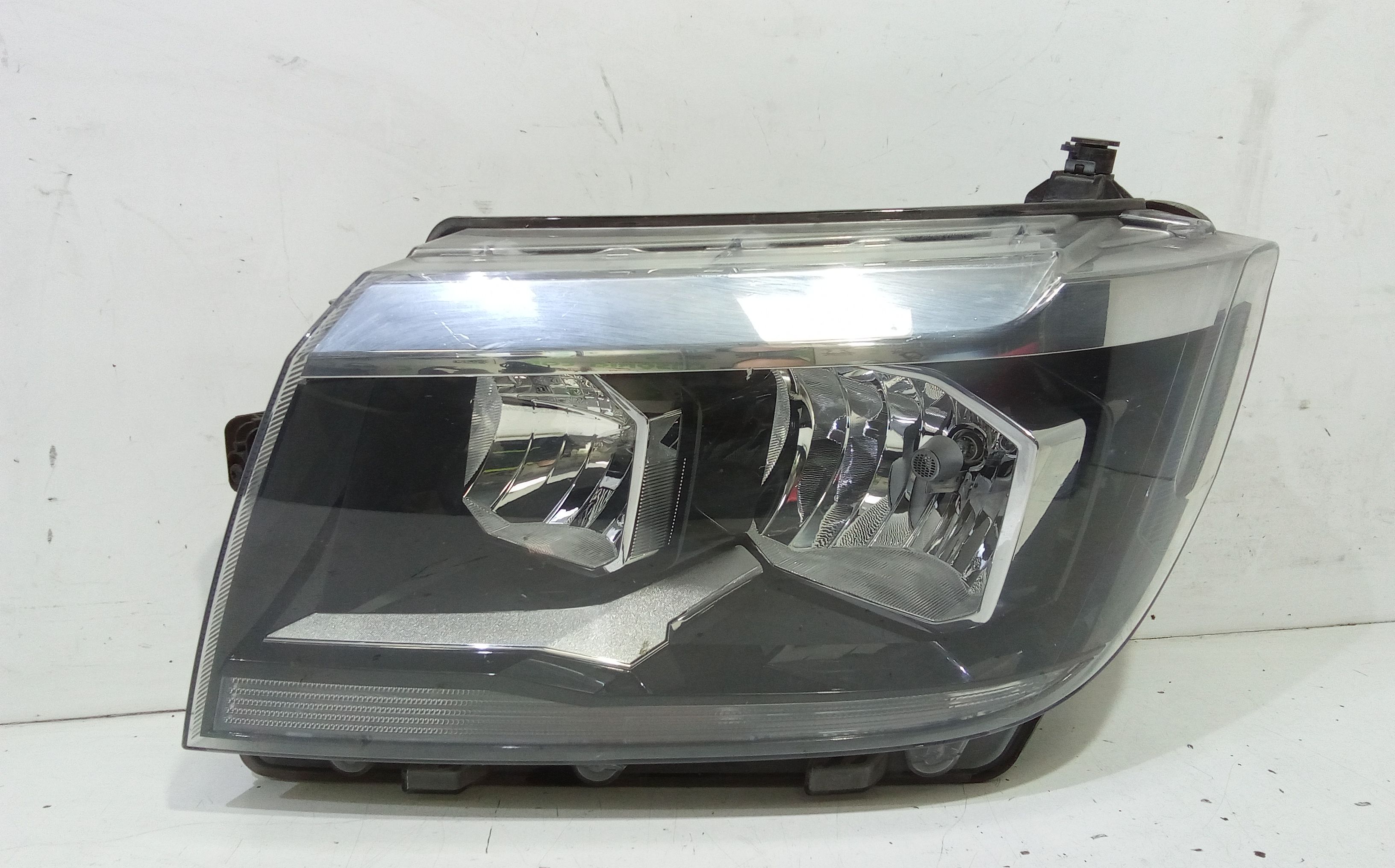 Proiettore Sinistro 7C1941005A Usato