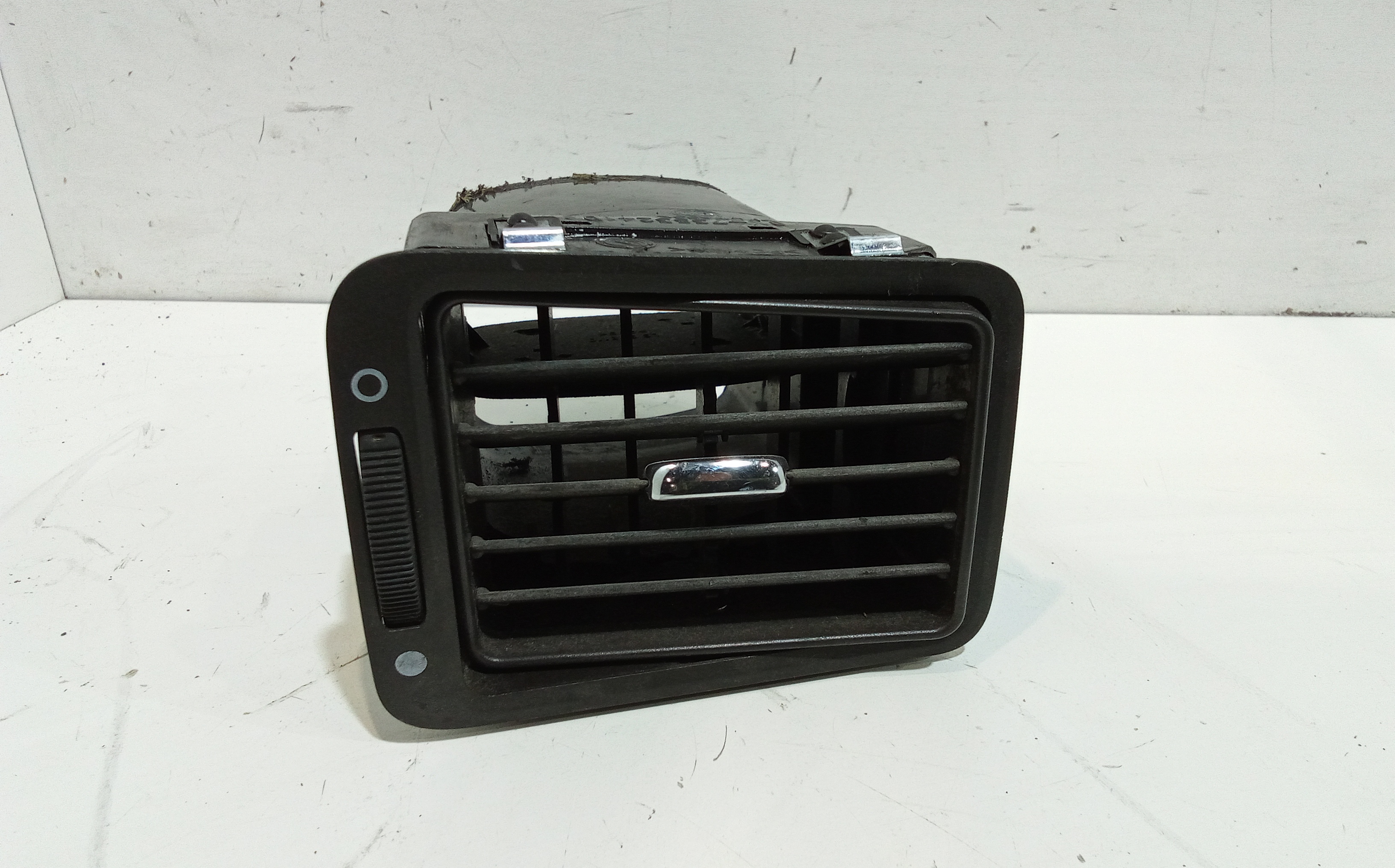 Condotto Aria Bocchette Lat. Cruscotto Destro Usato