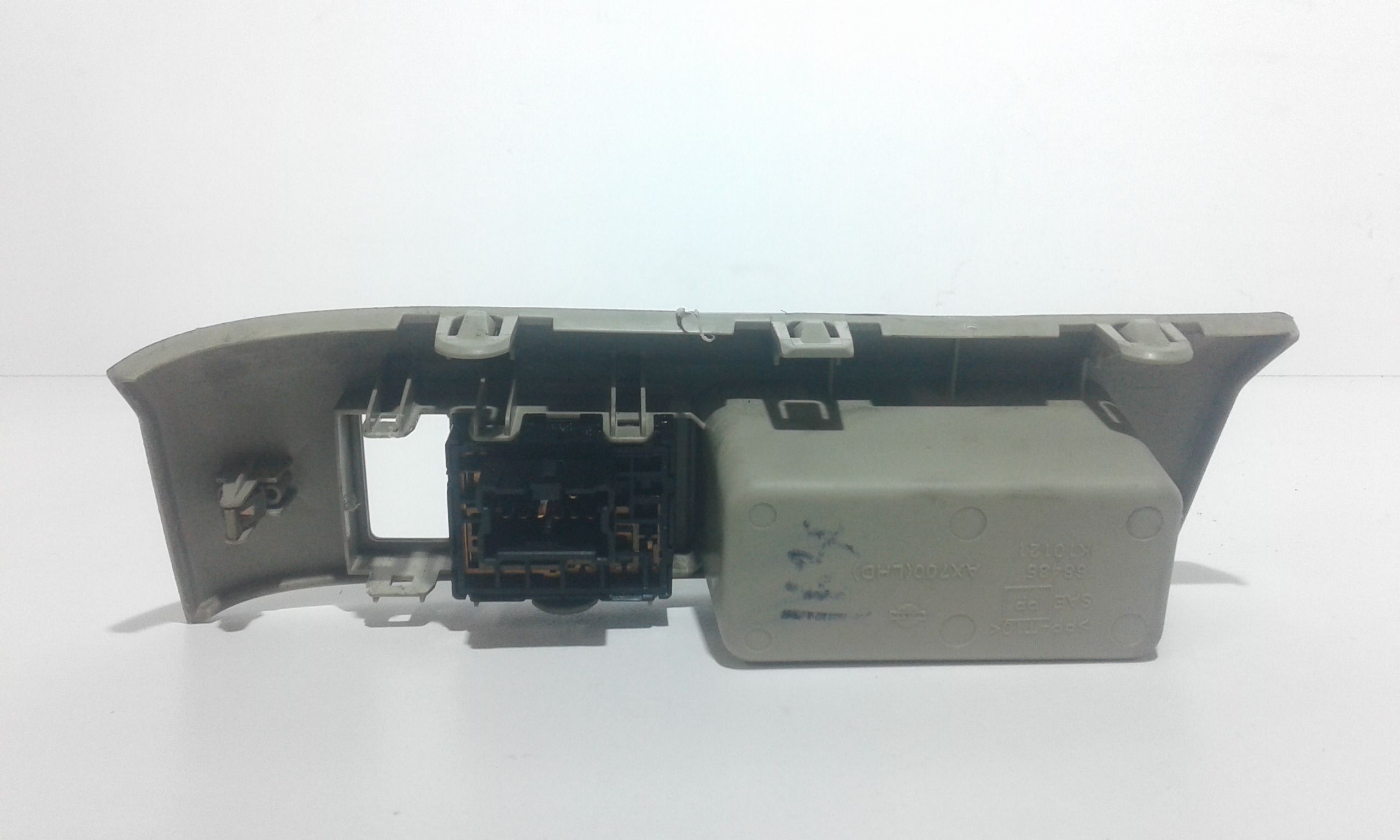 Interruttore Regolazione Retrovisore Est. 25570BM400 Usato