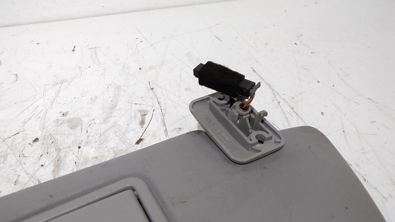 Aletta Parasole Parabrezza Destro 13234247 Usato