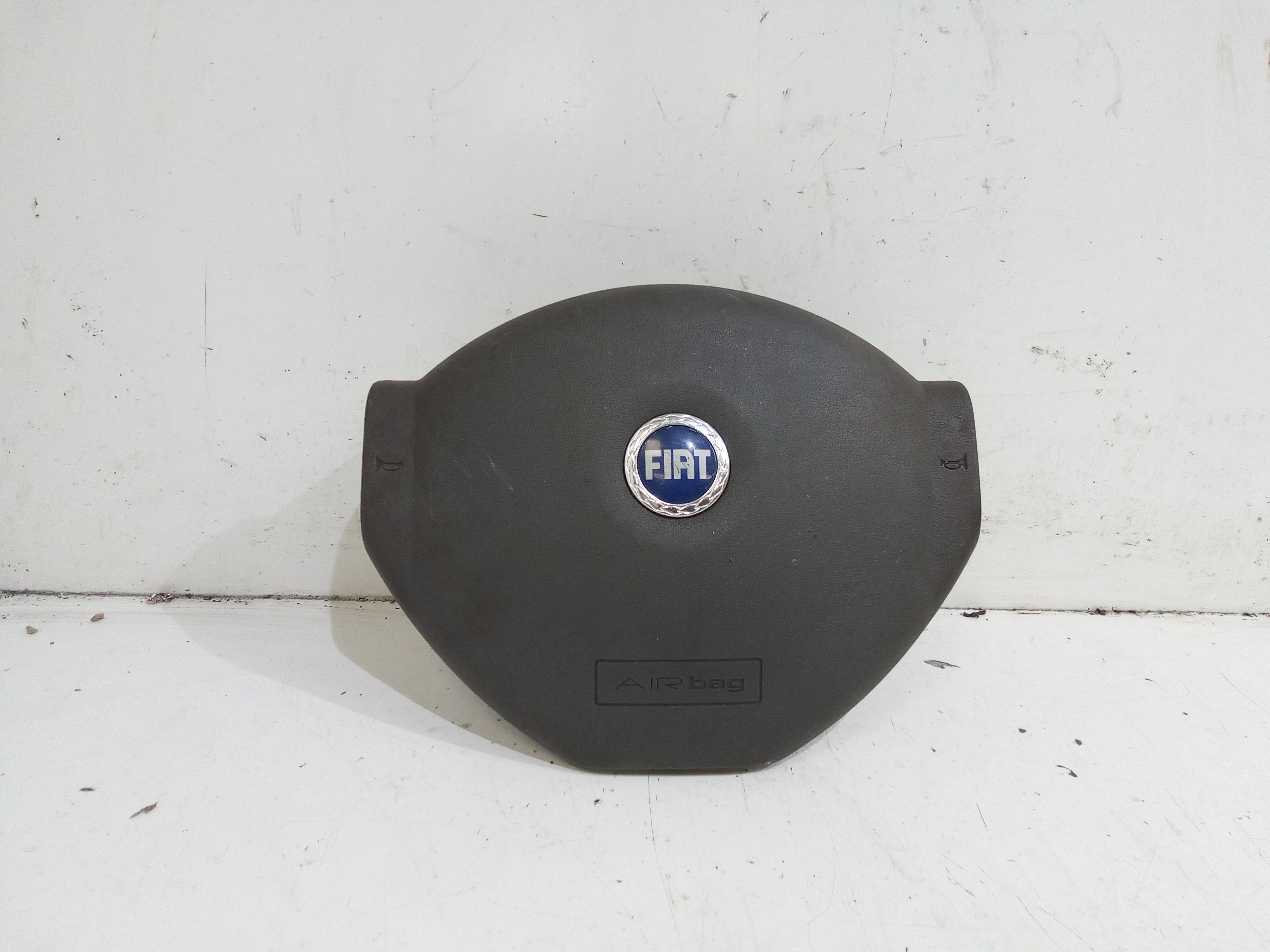 Dispositivo Airbag Lato Guida 735411159 Usato