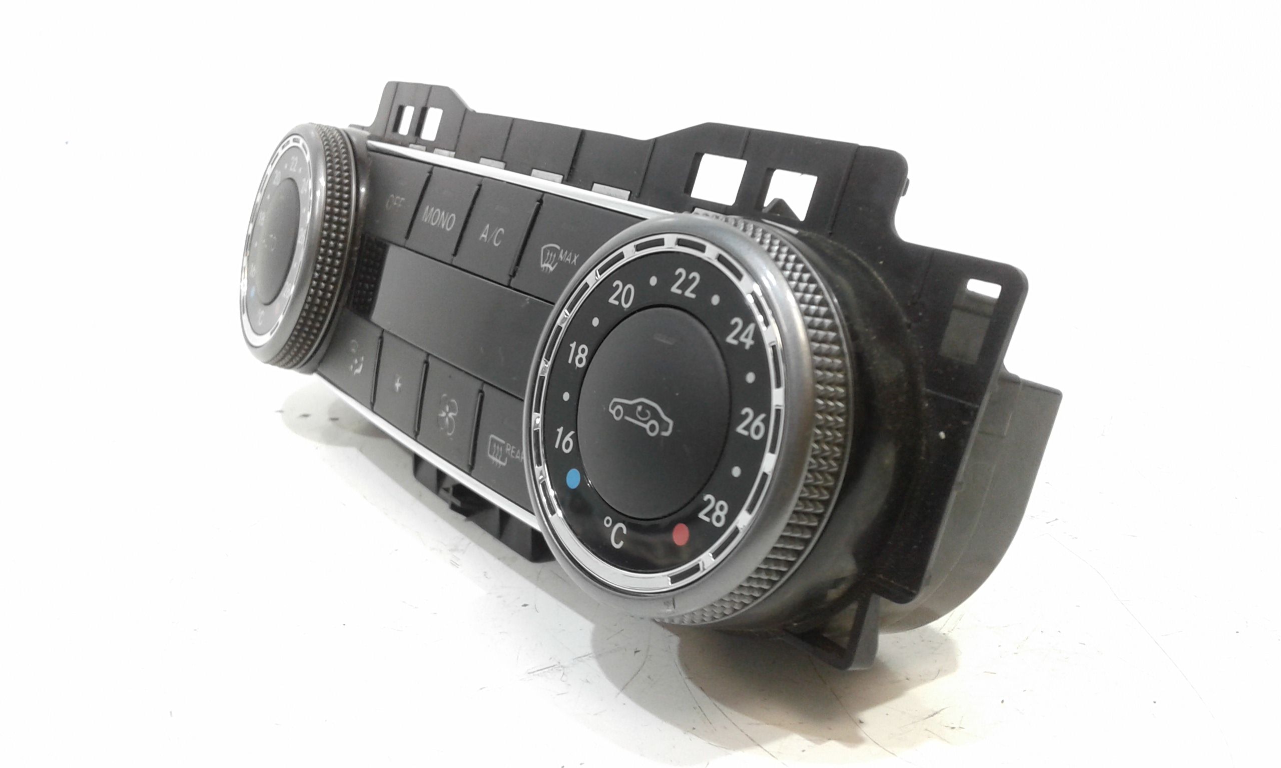 Blocco Comando Climatizzazione A2049000807 Usato