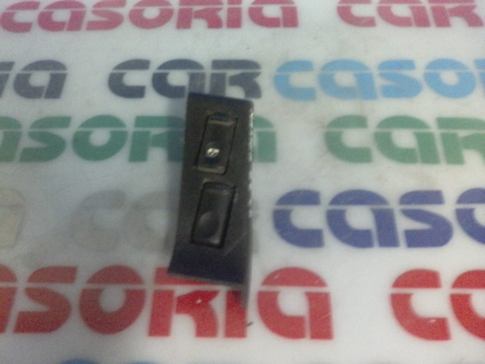 Interruttore Alzacristalli Porta Ant. Destro Usato