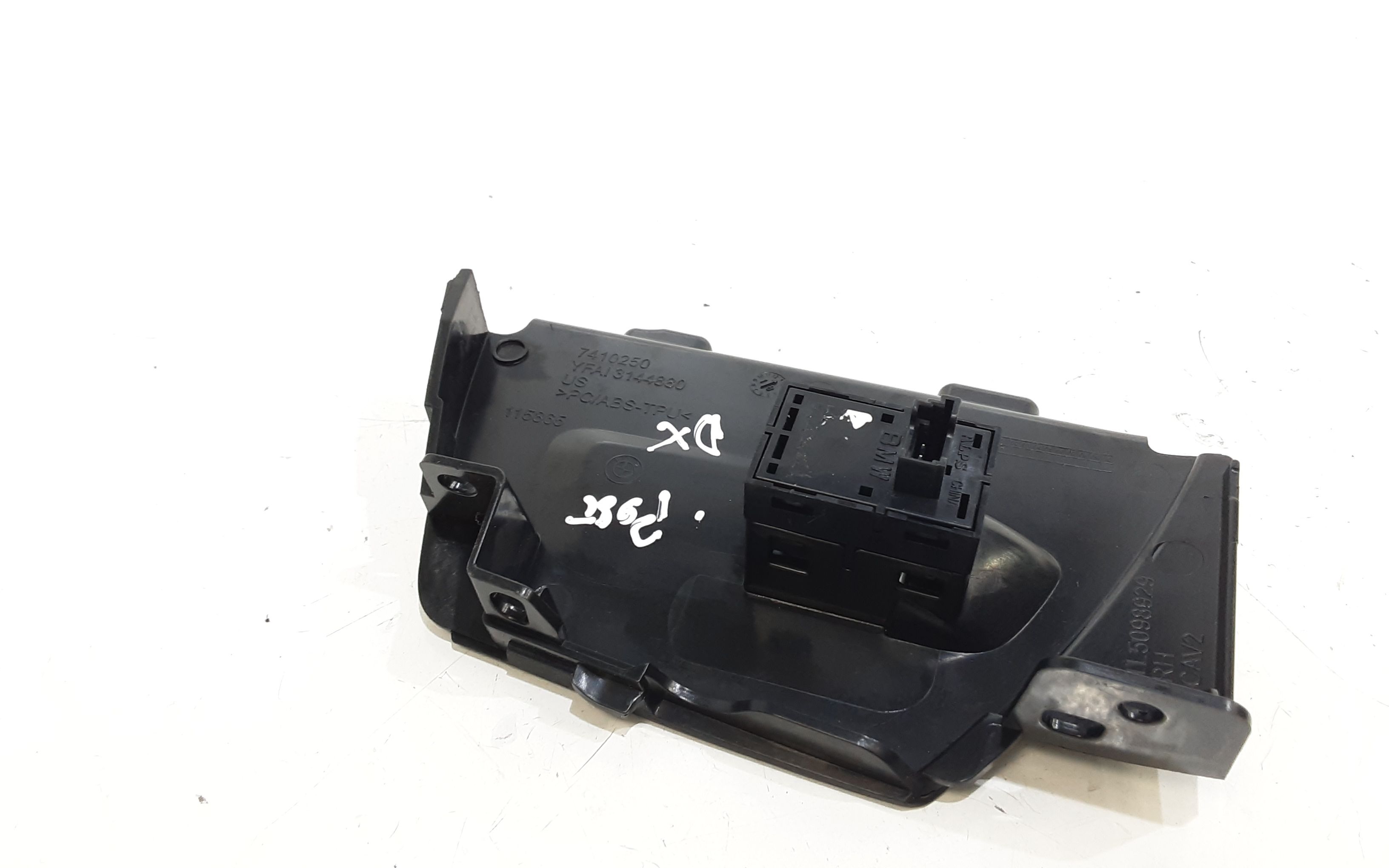 Interruttore Alzacristalli Porta Post. Destro 61319299457 Usato