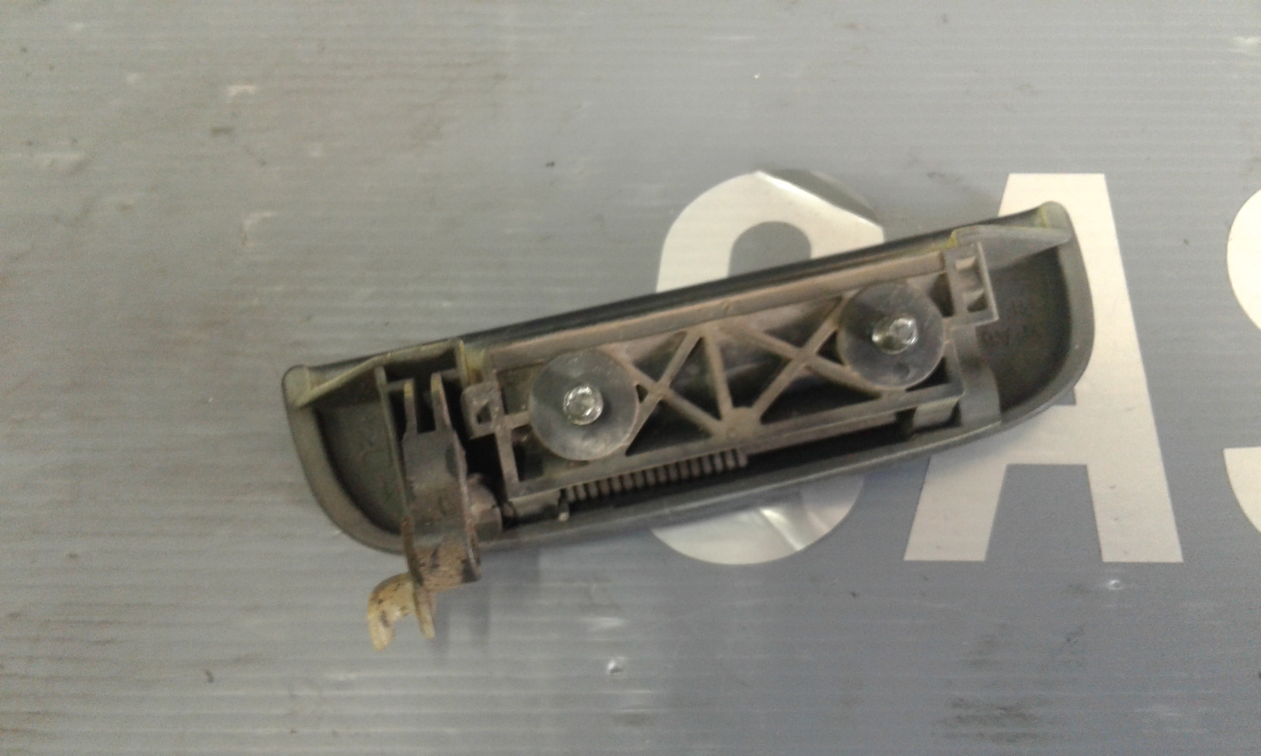 Maniglia Porta Post. Destro 8280174F005PK Usato