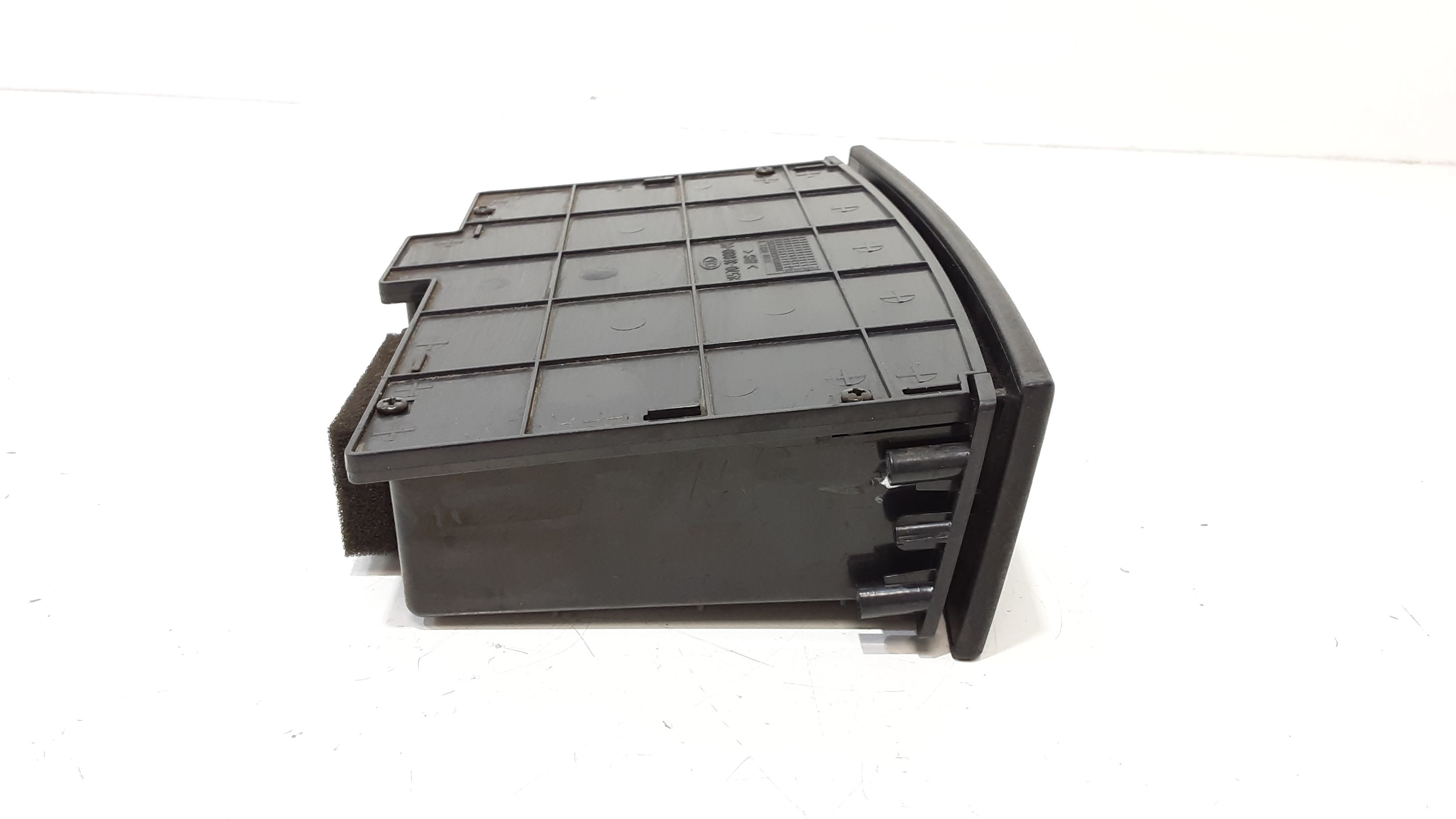 Portaoggetti Sup. Cruscotto Usato