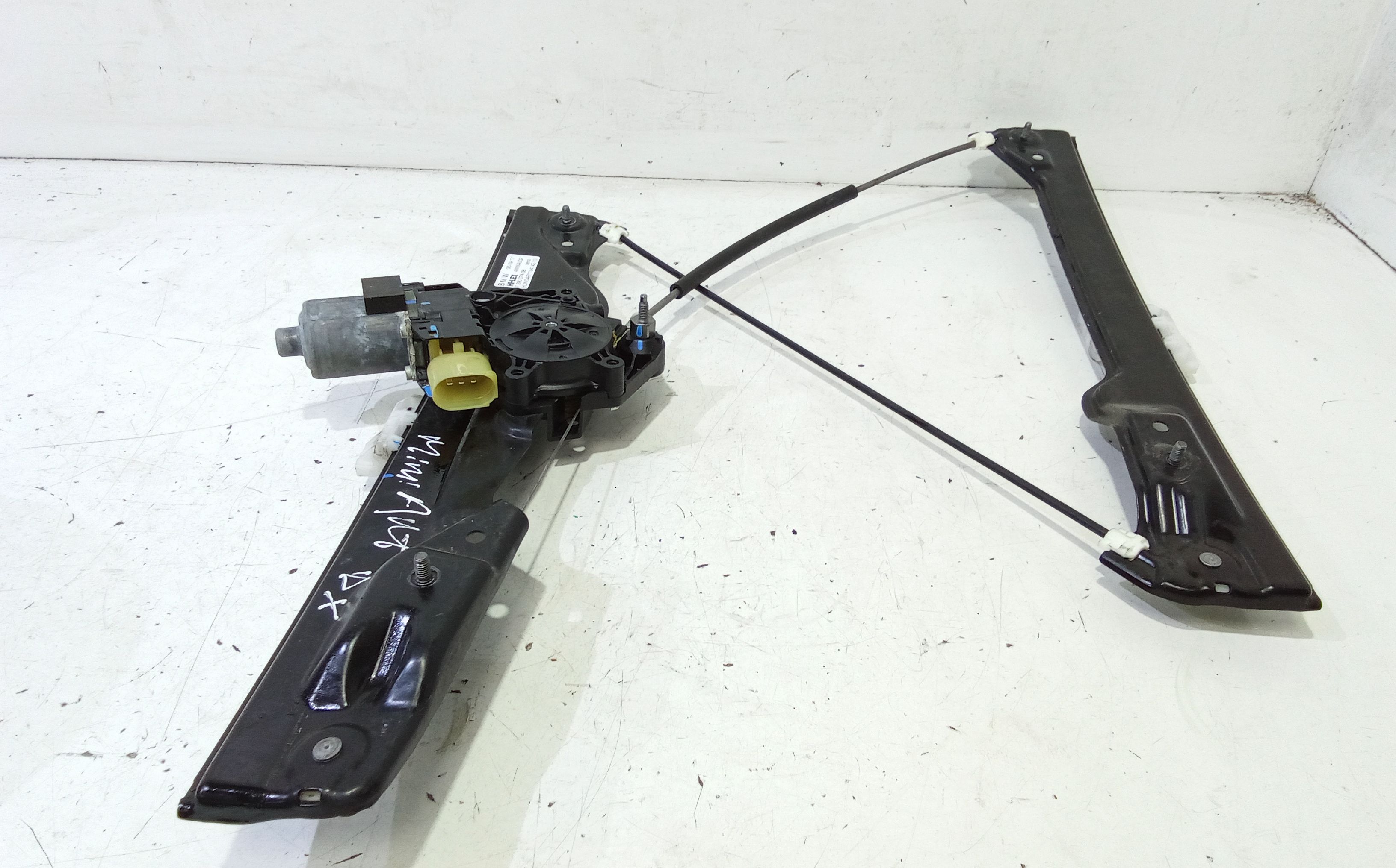 Alzacristallo Porta Ant. Destro Usato