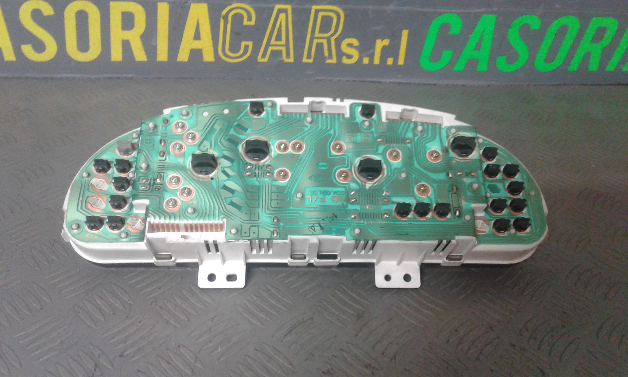 Quadro Portastrumenti Usato