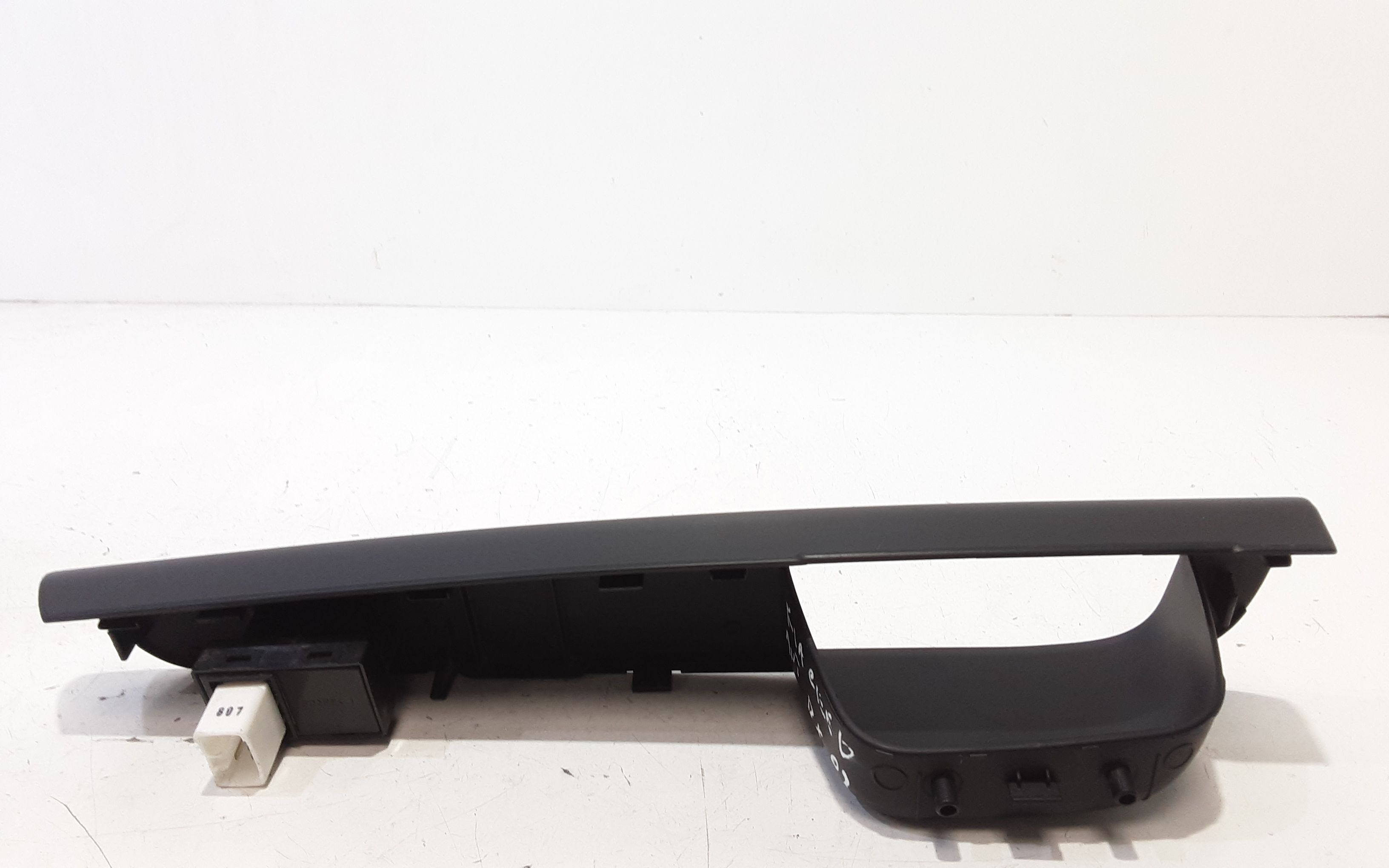 Interruttore Alzacristalli Porta Ant. Destro Usato