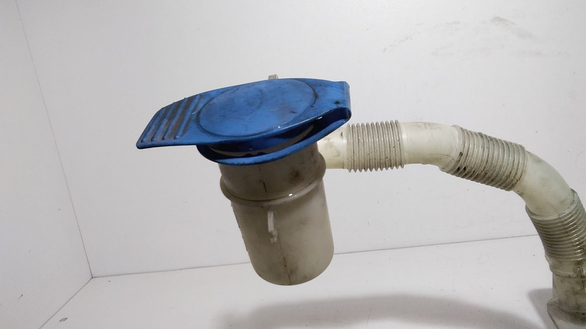 Serbatoio Tergiparabrezza Compl. Usato