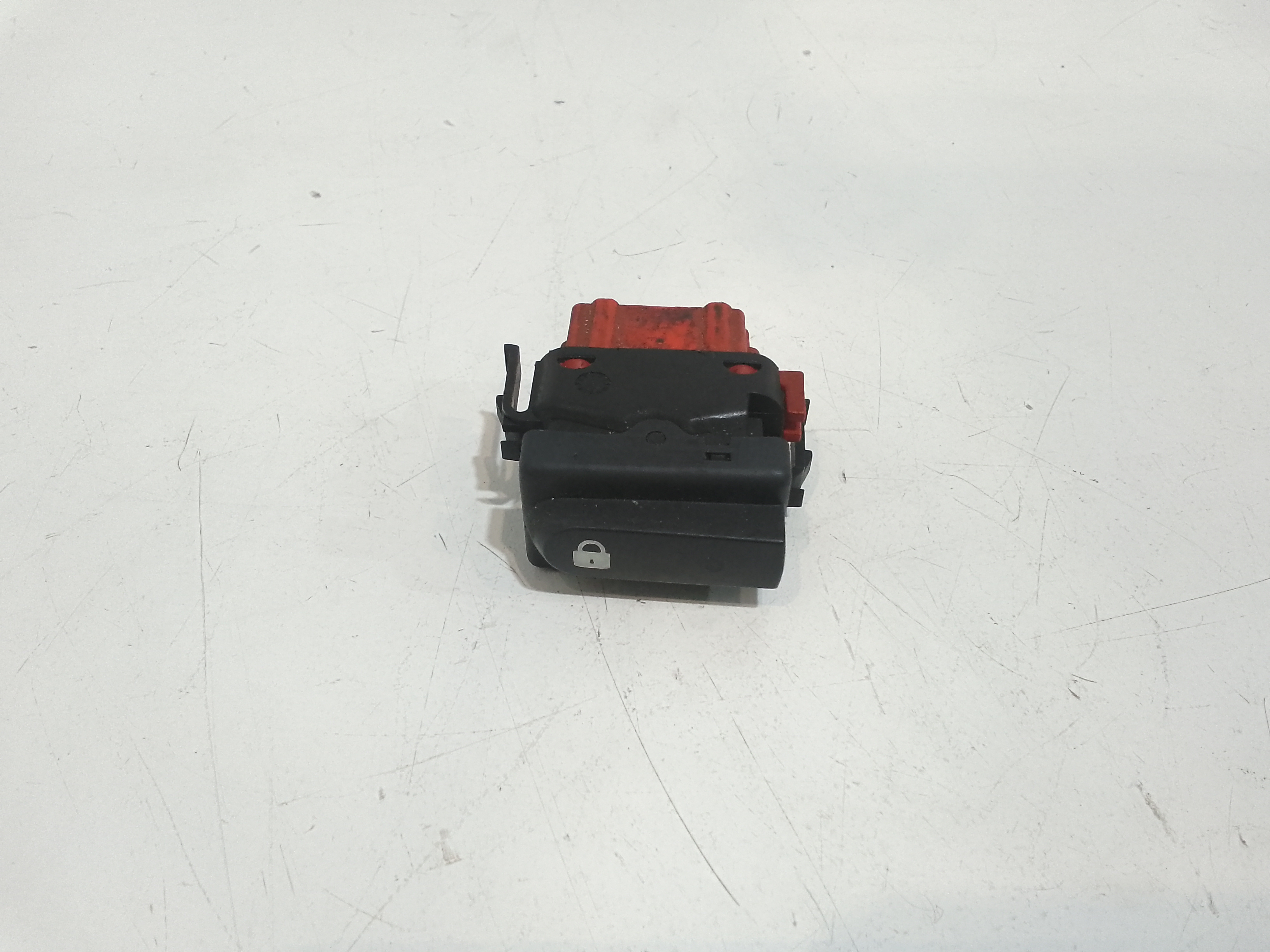 Interruttore Chiusura Di Sicurezza Usato