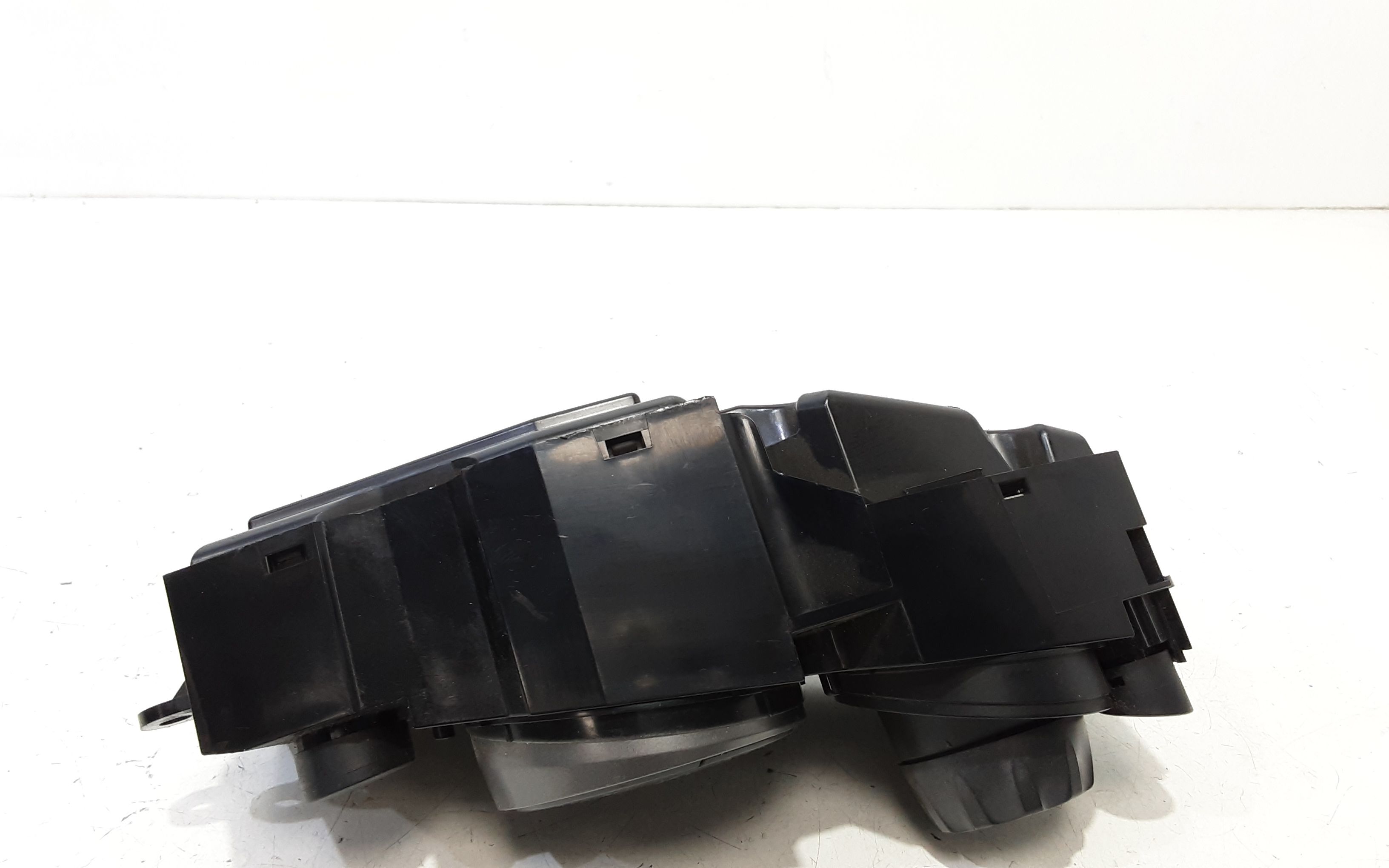 Blocco Comando Climatizzazione 79600SMGG03ZB Usato